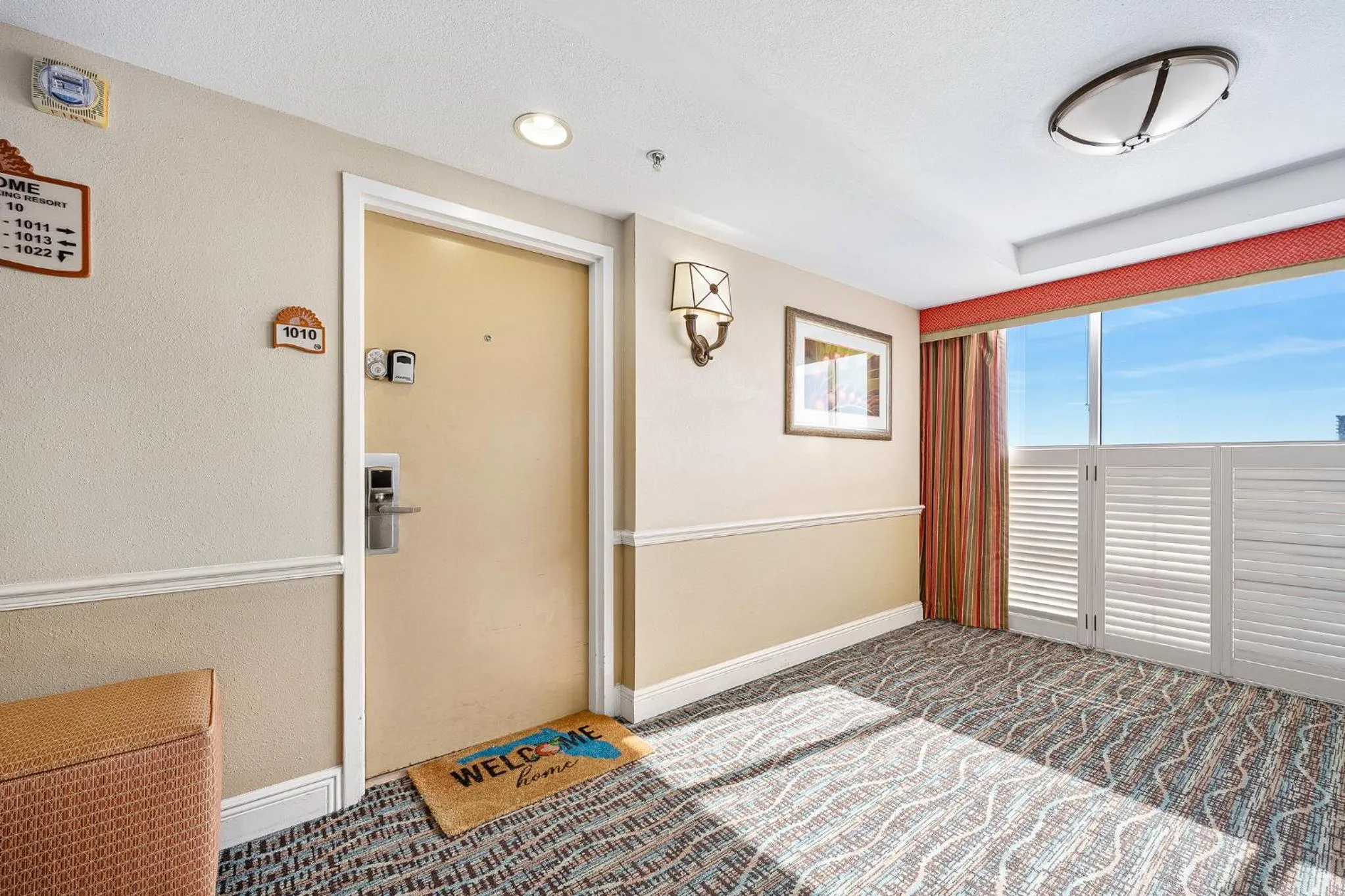 Bed in Daytona Beach Resort Condos