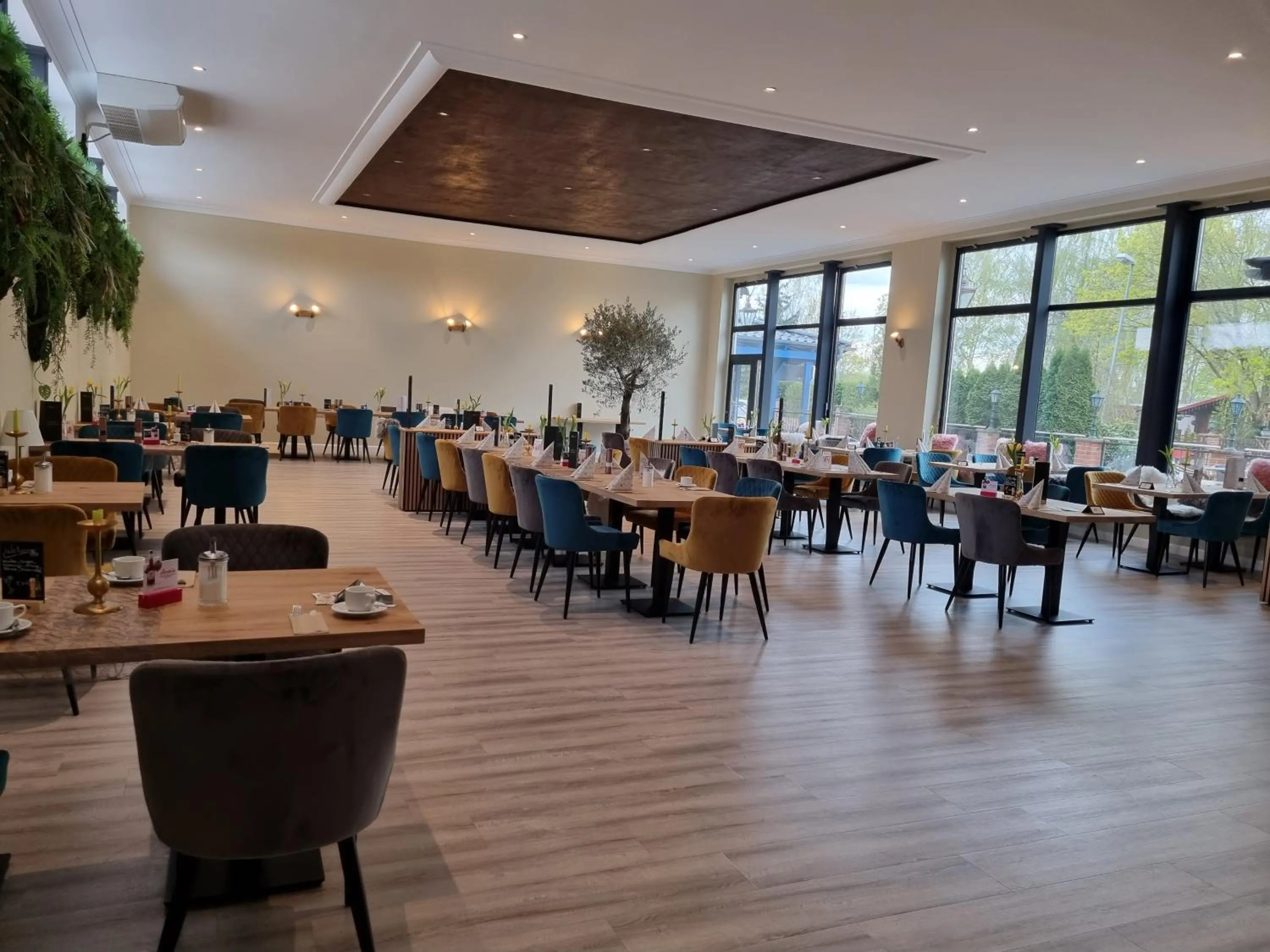 Restaurant/places to eat in Erbenholz Hotel