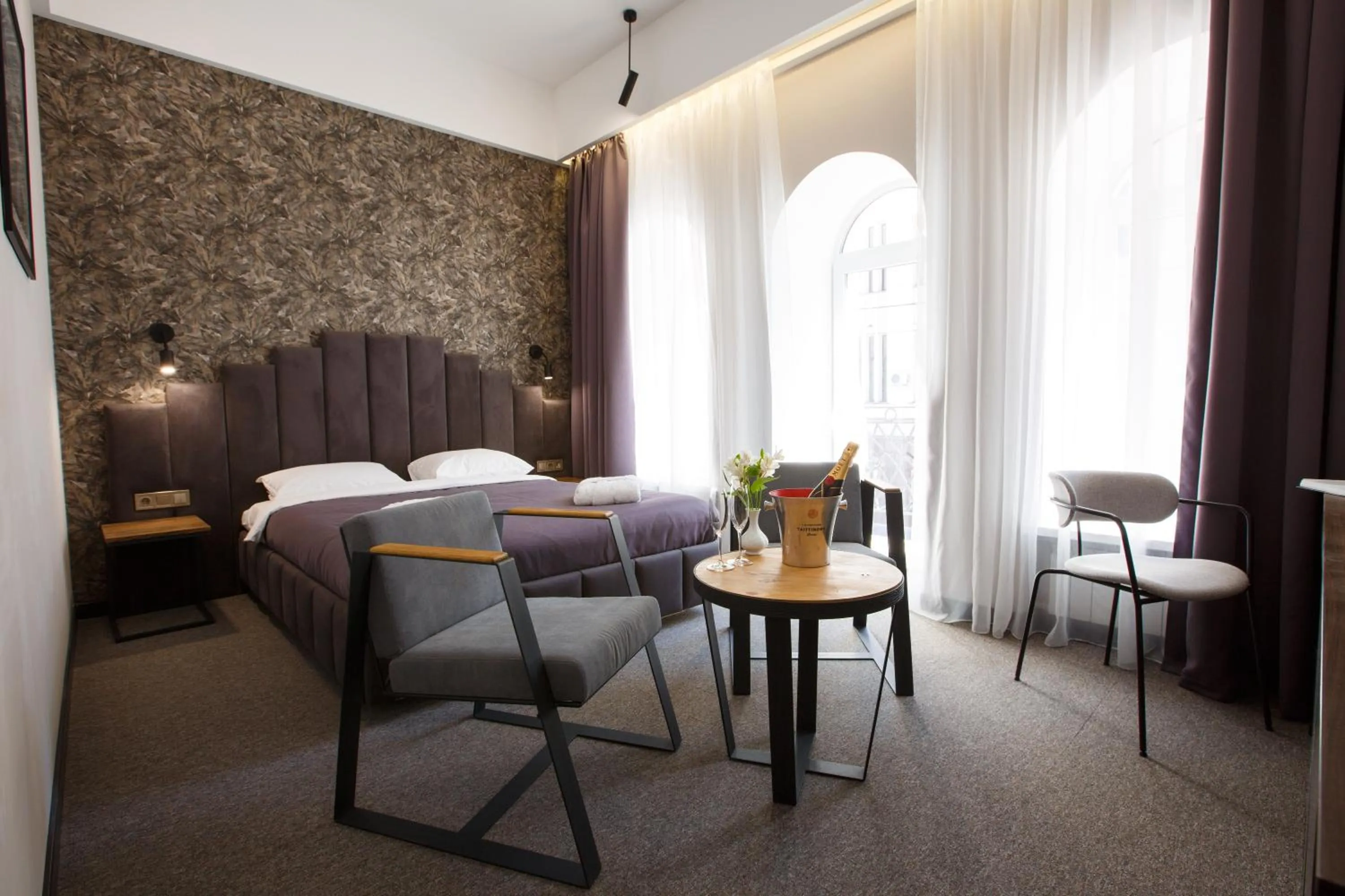 Photo of the whole room, Bed in Kulikovskiy hotel