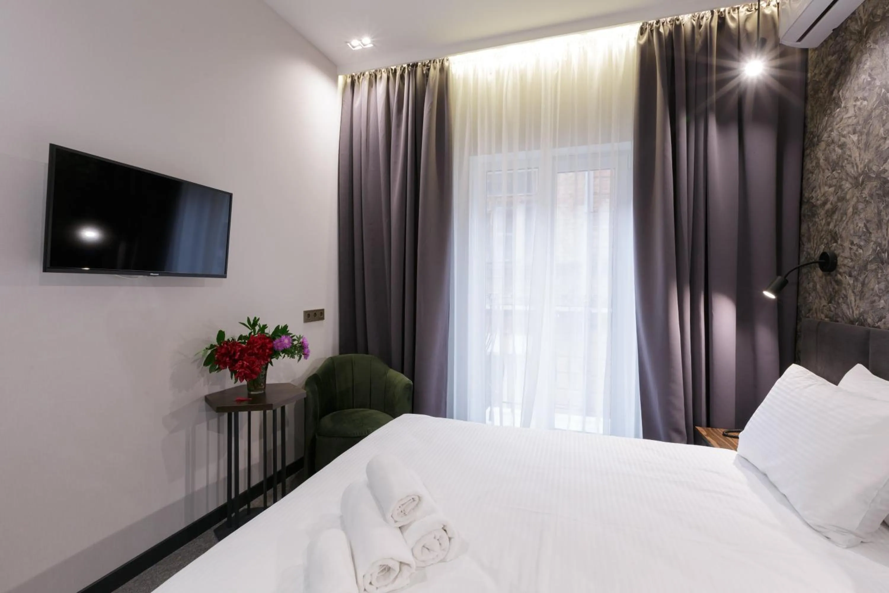 Bed in Kulikovskiy hotel