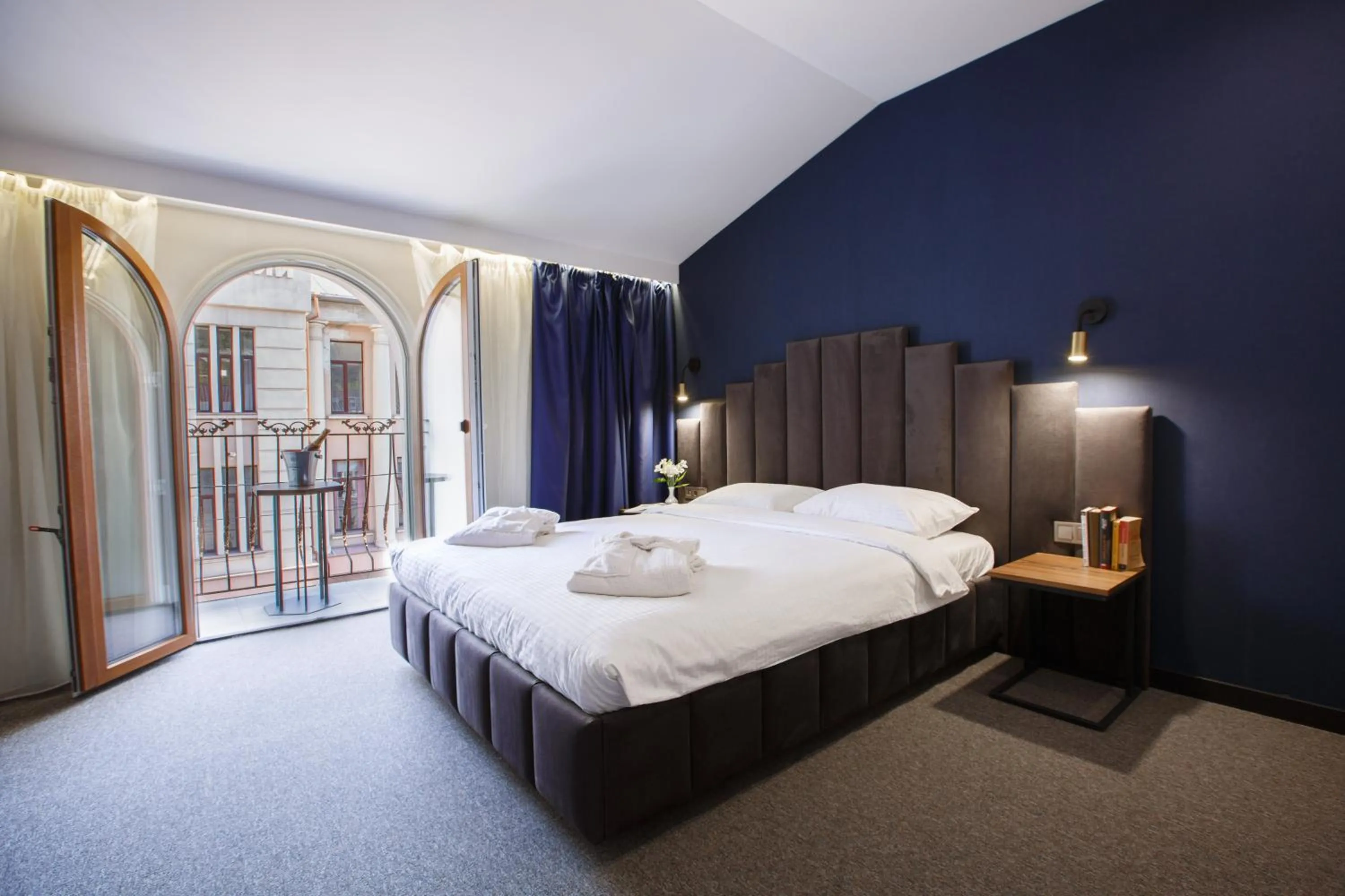 Bed in Kulikovskiy hotel