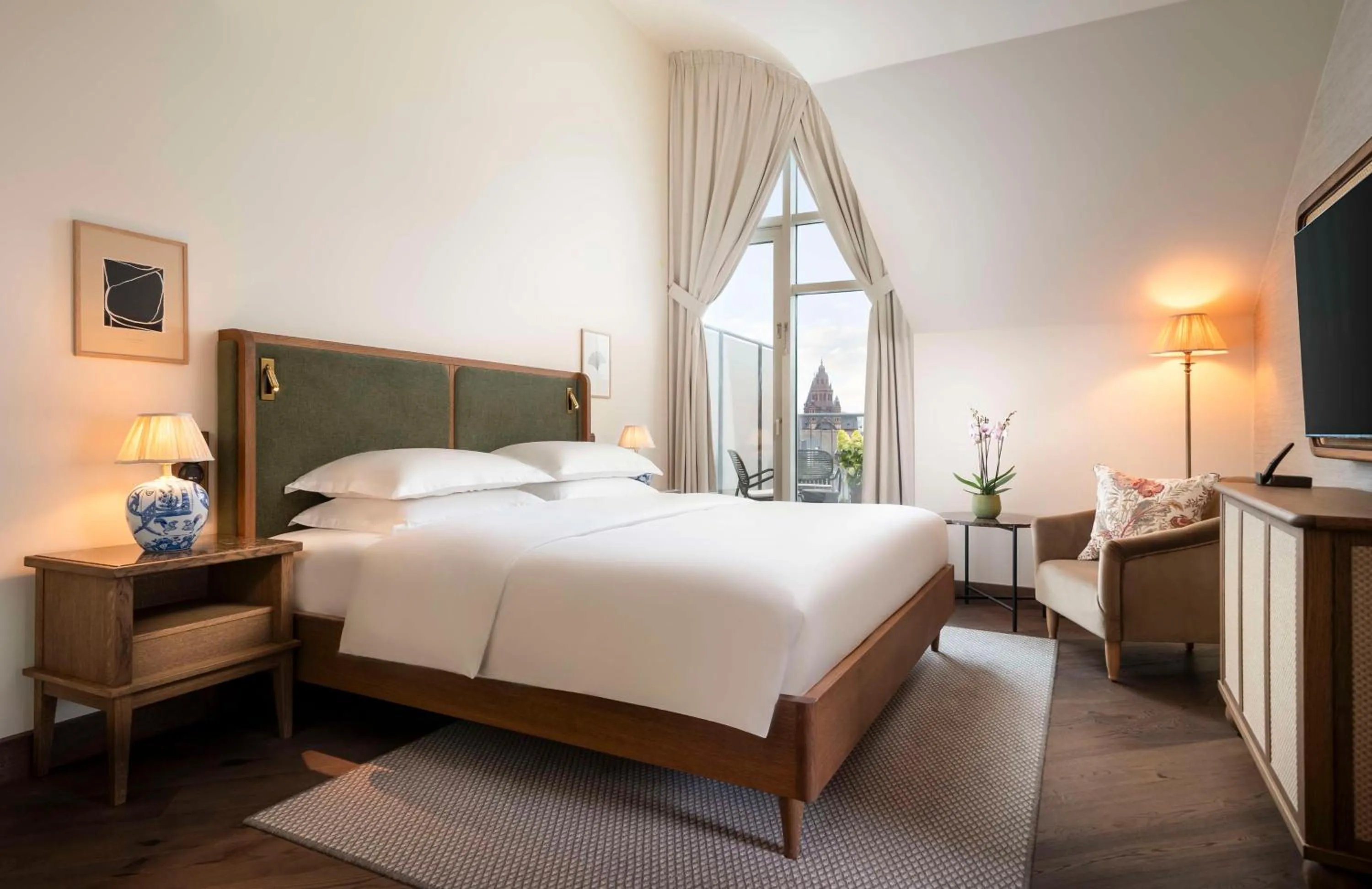 Balcony/Terrace, Bed in Brunfels Hotel, in the Unbound Collection by Hyatt