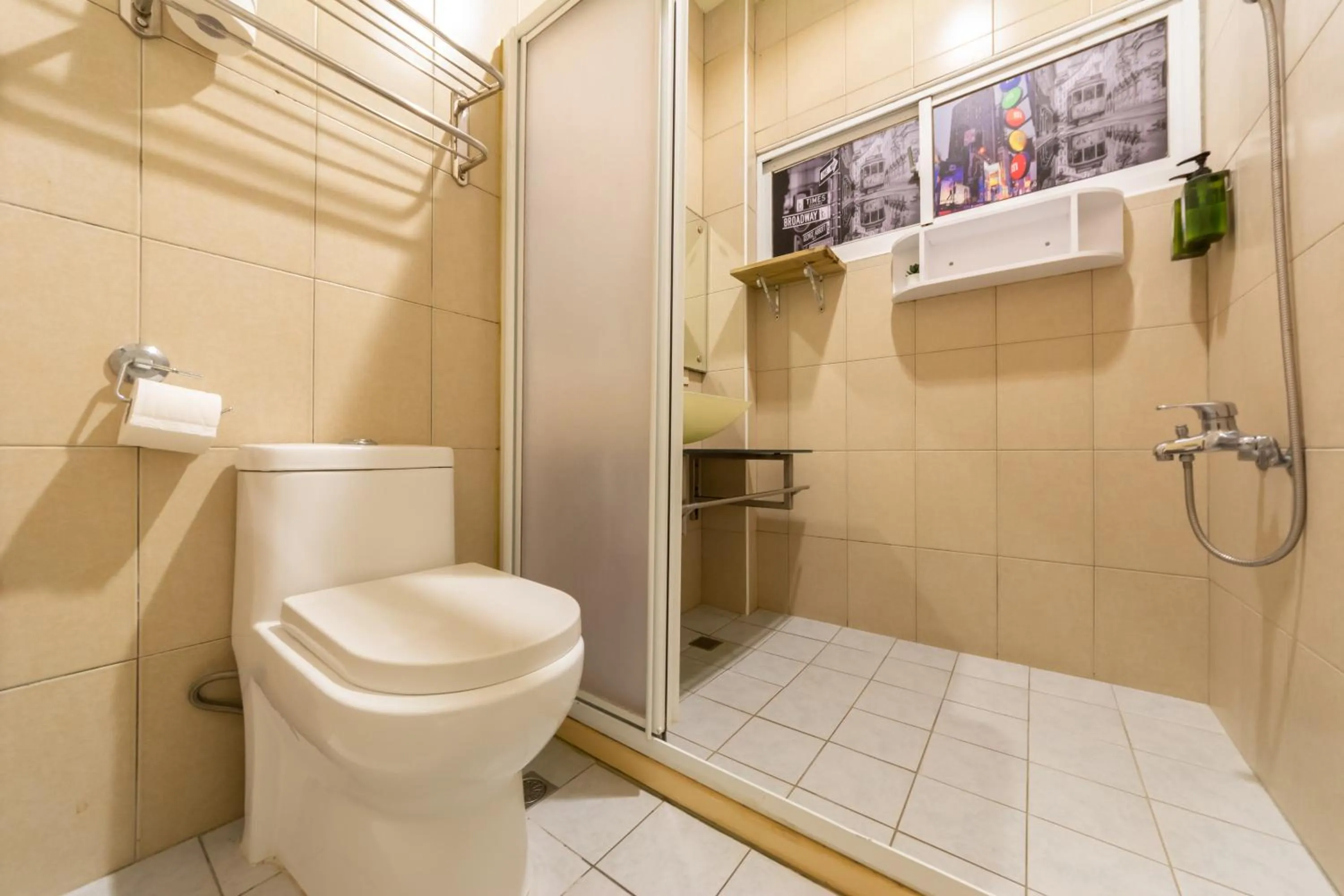 Bathroom in Lanhiwan Inn