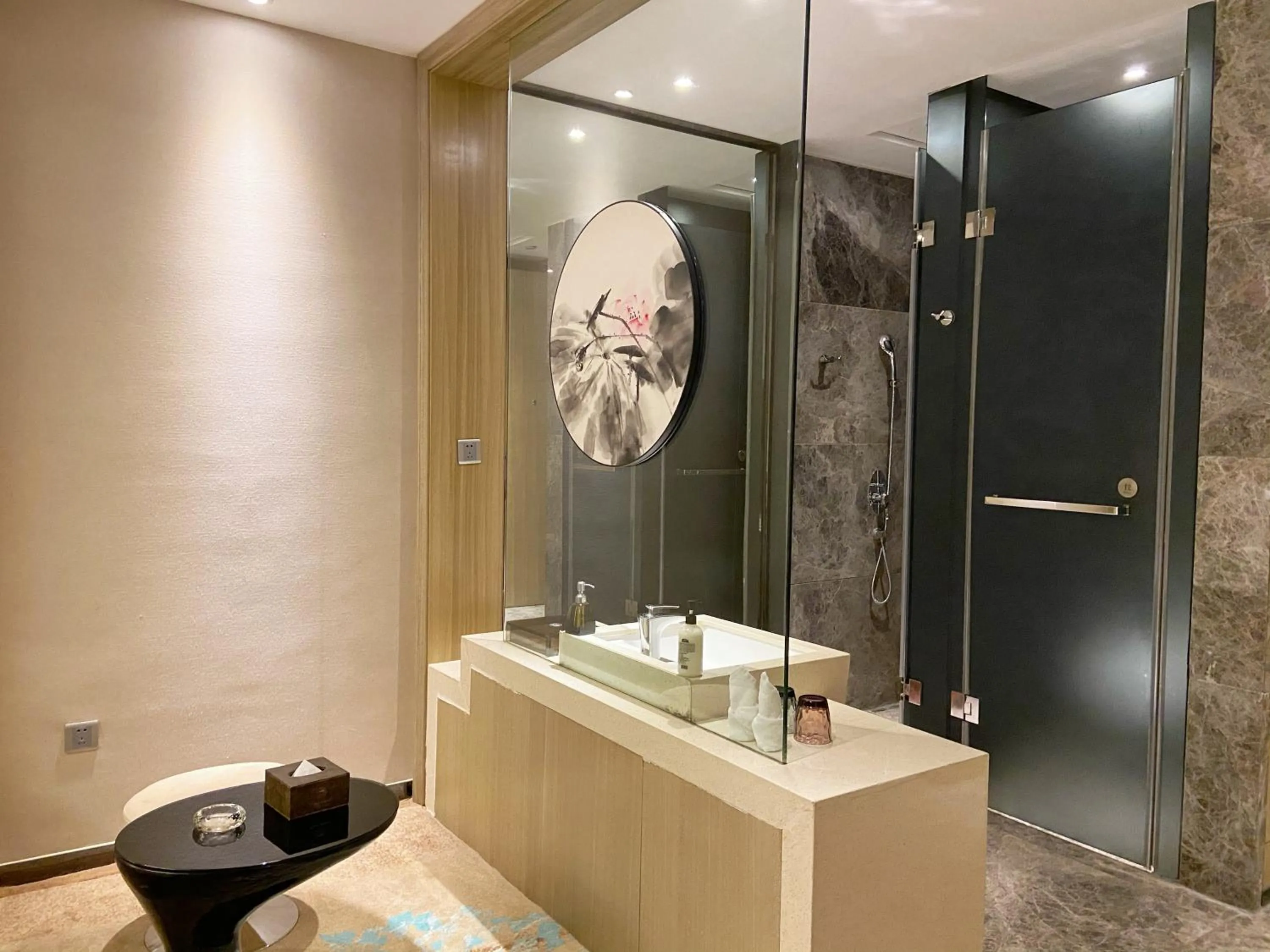 Bathroom in Paco Hotel Tаojin Metro Guangzhou