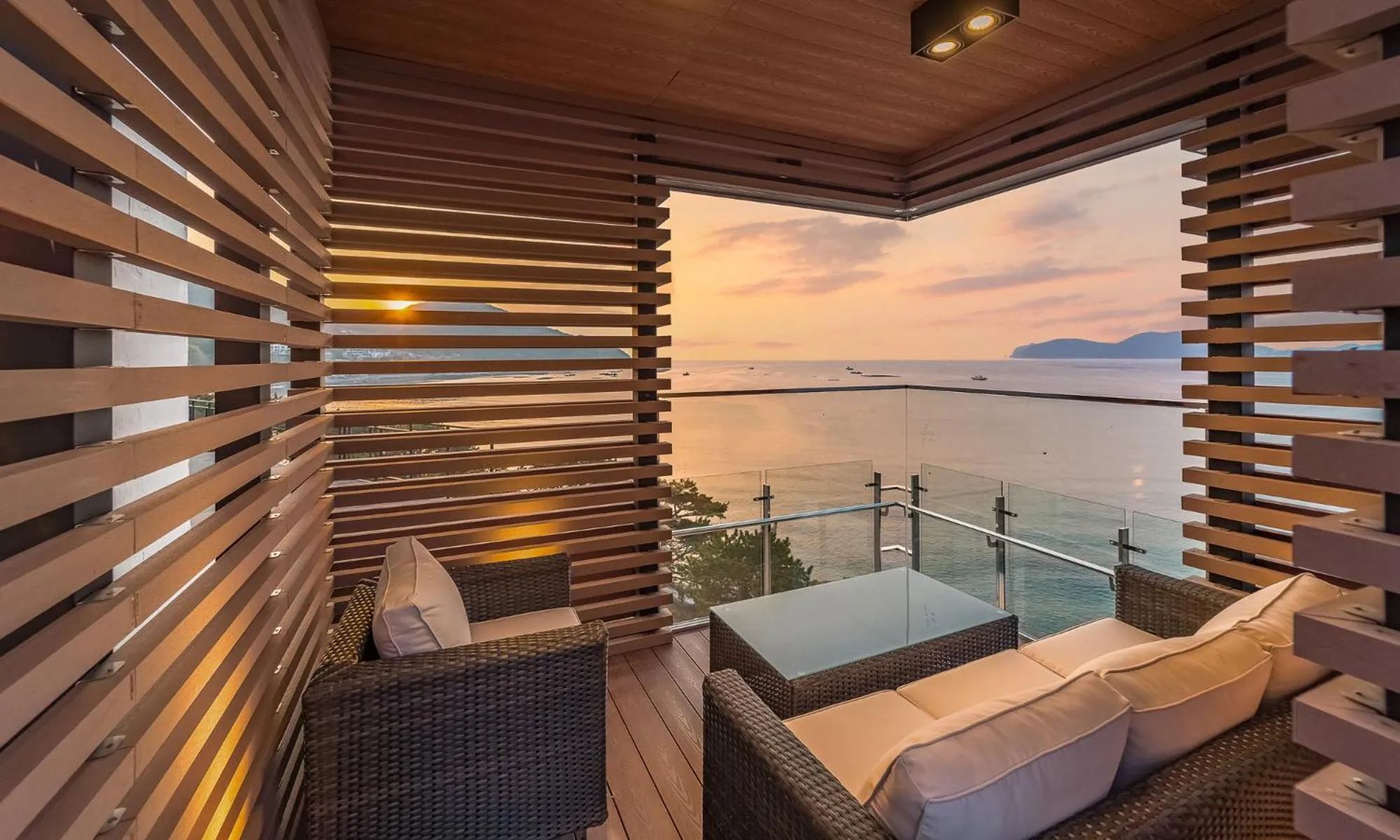 Bed in Stubborn Hotel