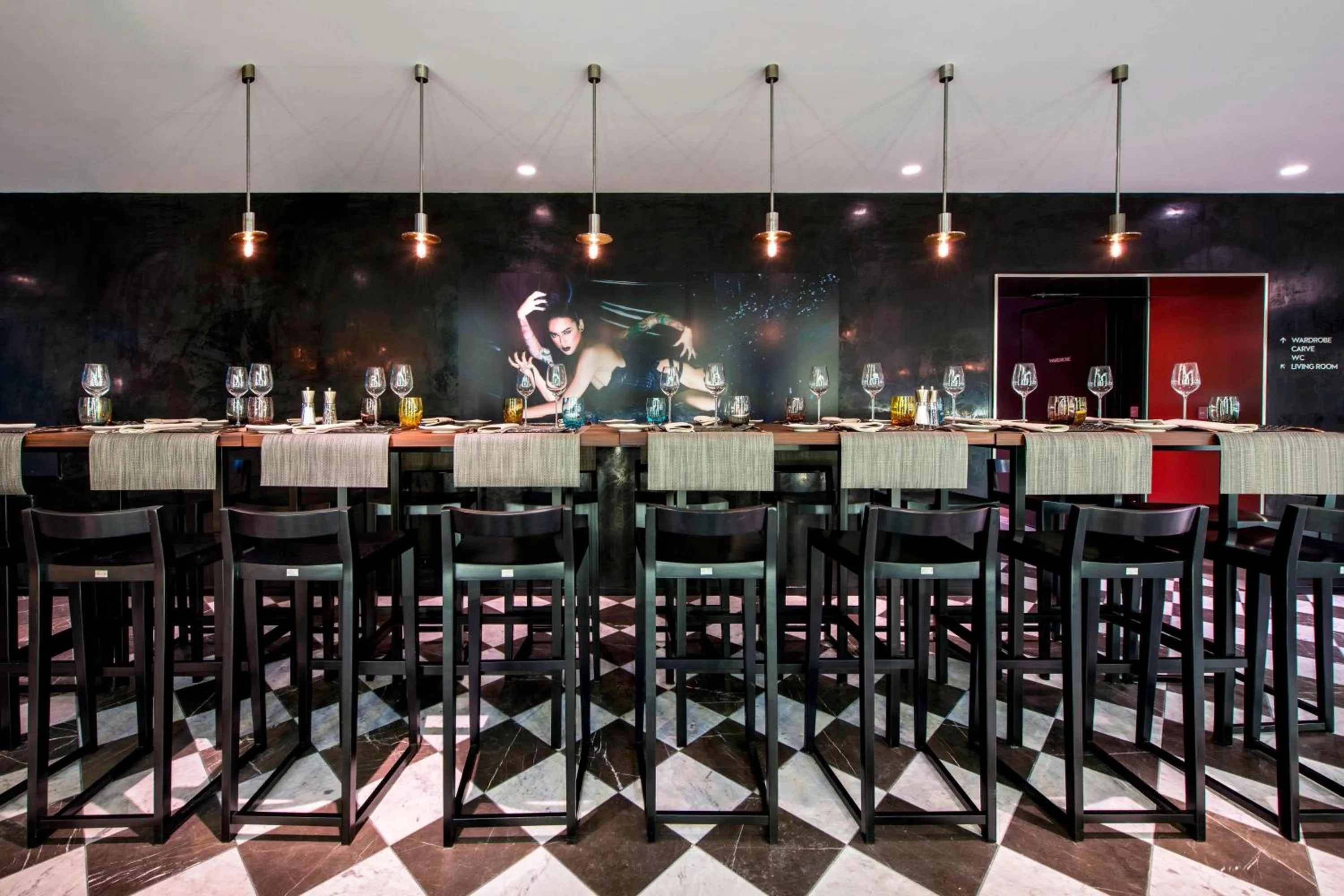 Lounge or bar in W Verbier