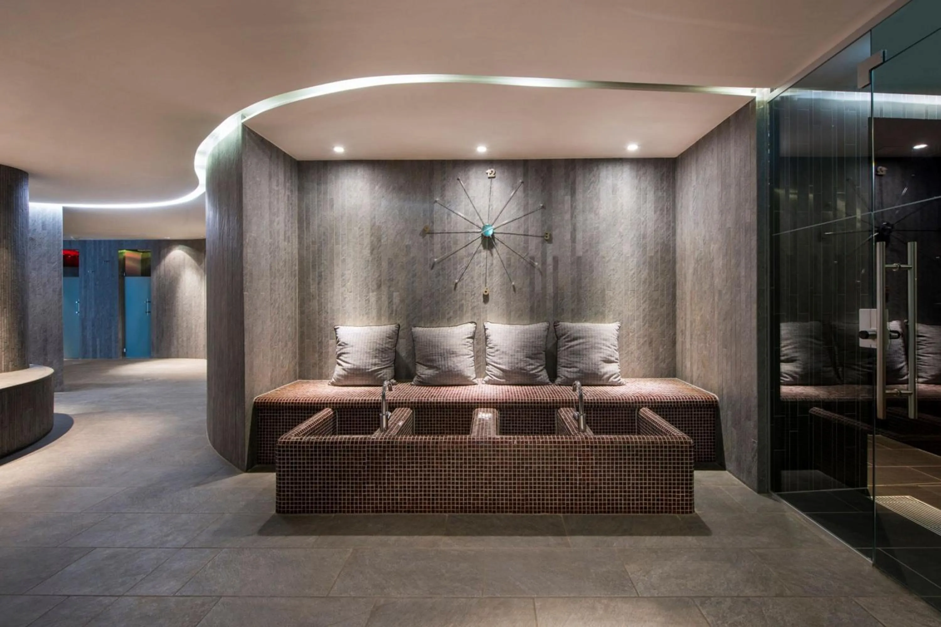Spa and wellness centre/facilities in W Verbier
