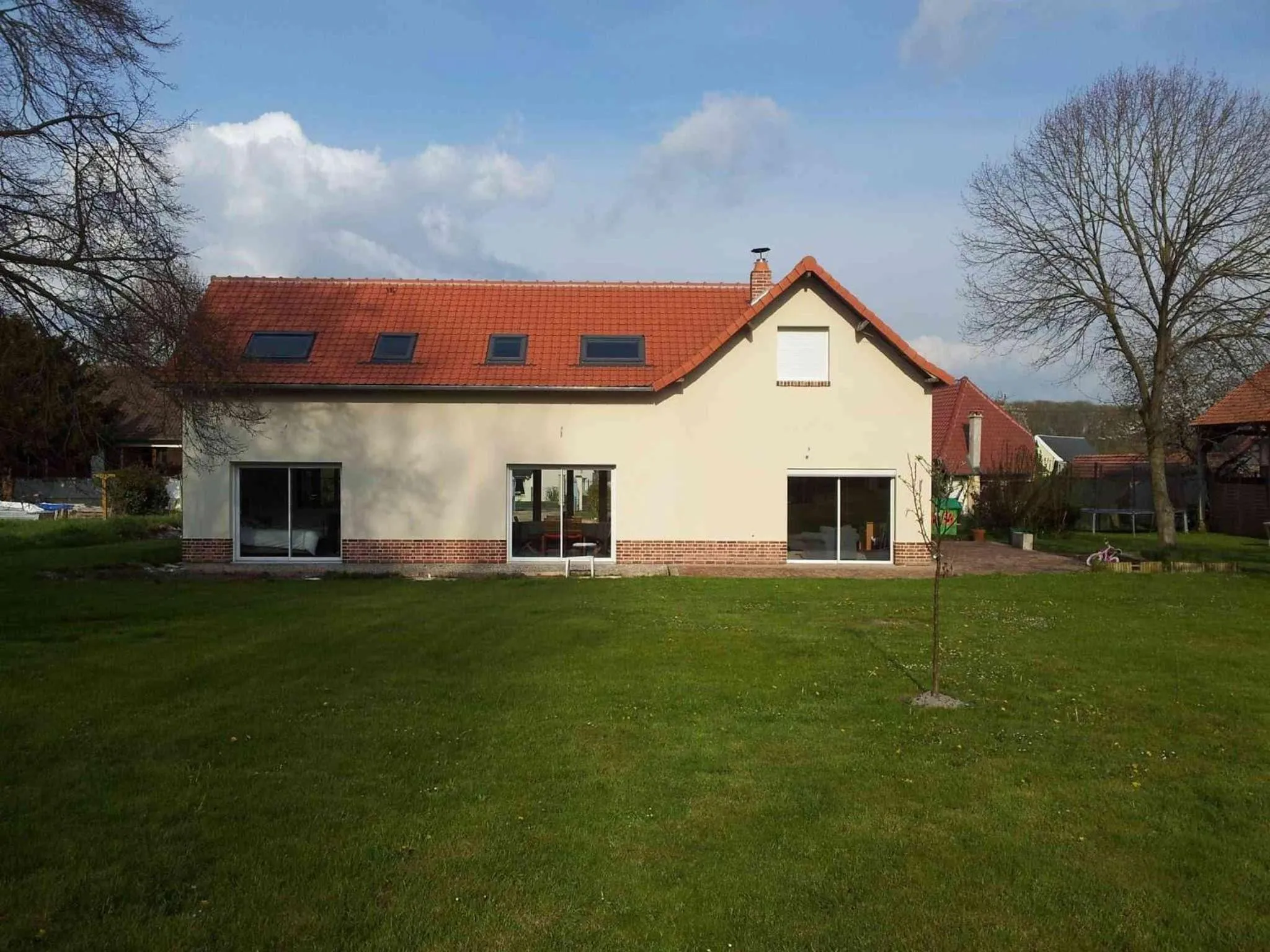 Facade/entrance in Les Chambres de Pascaline