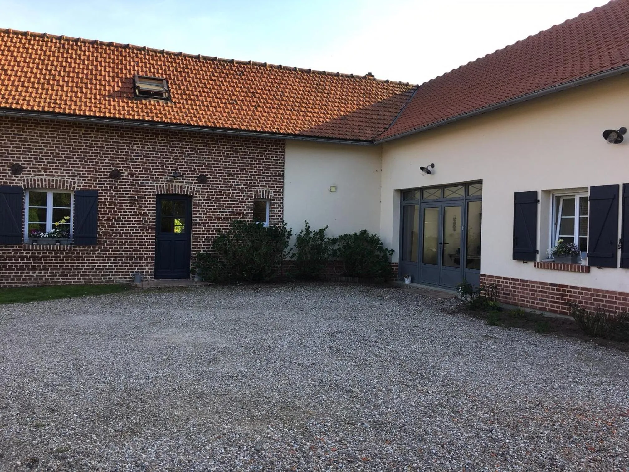 Property building in Les Chambres de Pascaline