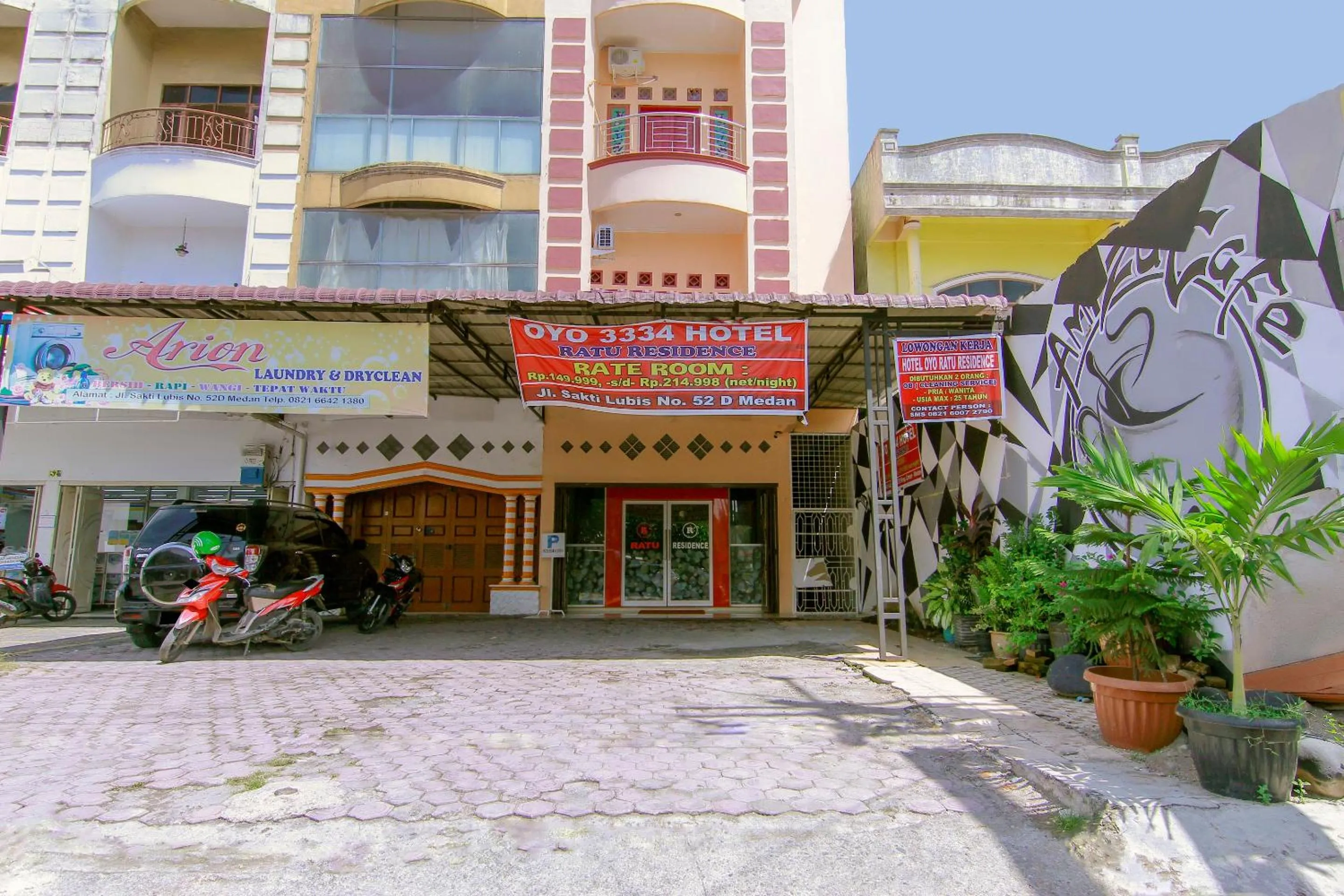 Facade/entrance in Hotel O Ratu Residence