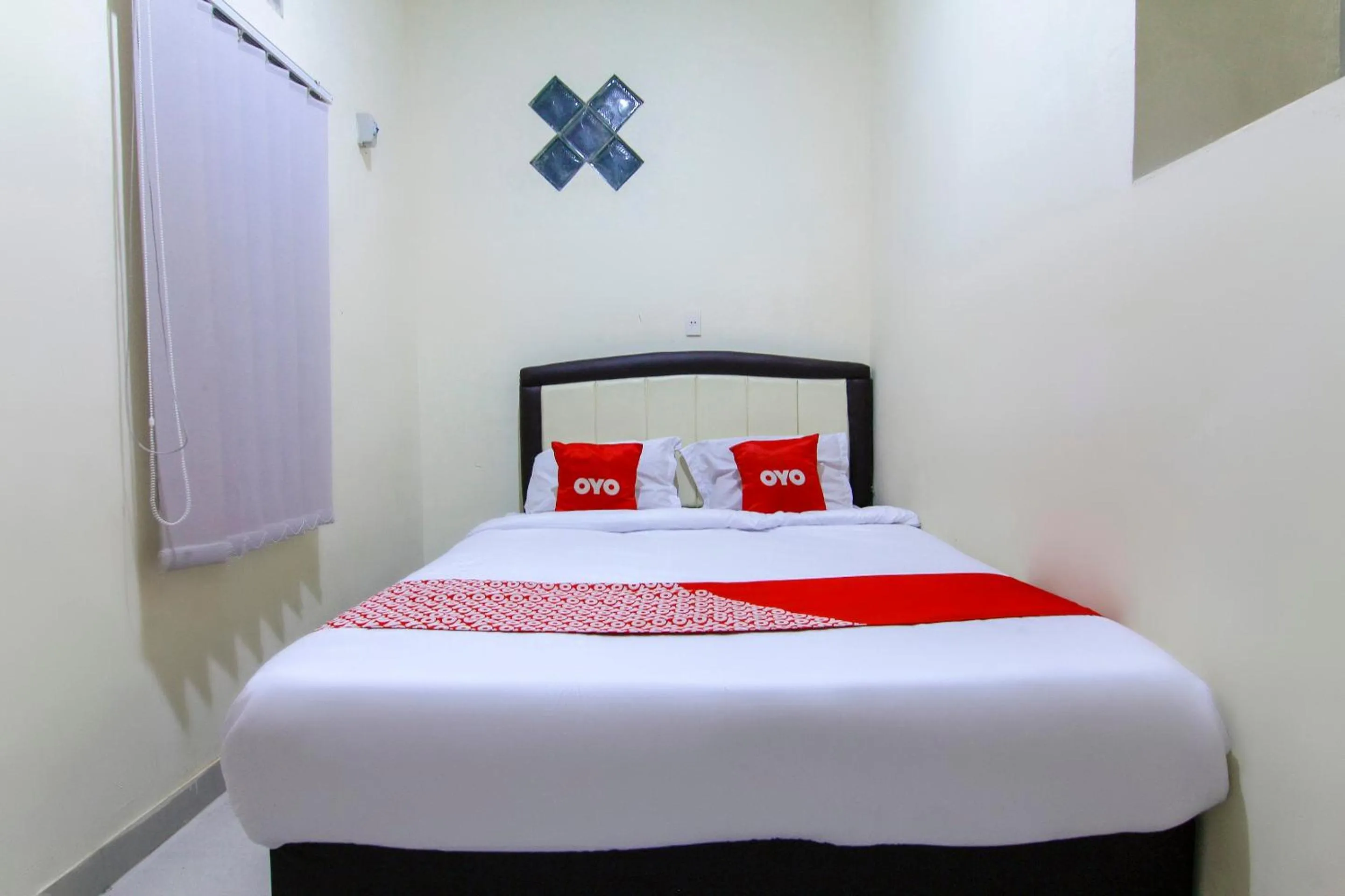 Bedroom in Hotel O Ratu Residence