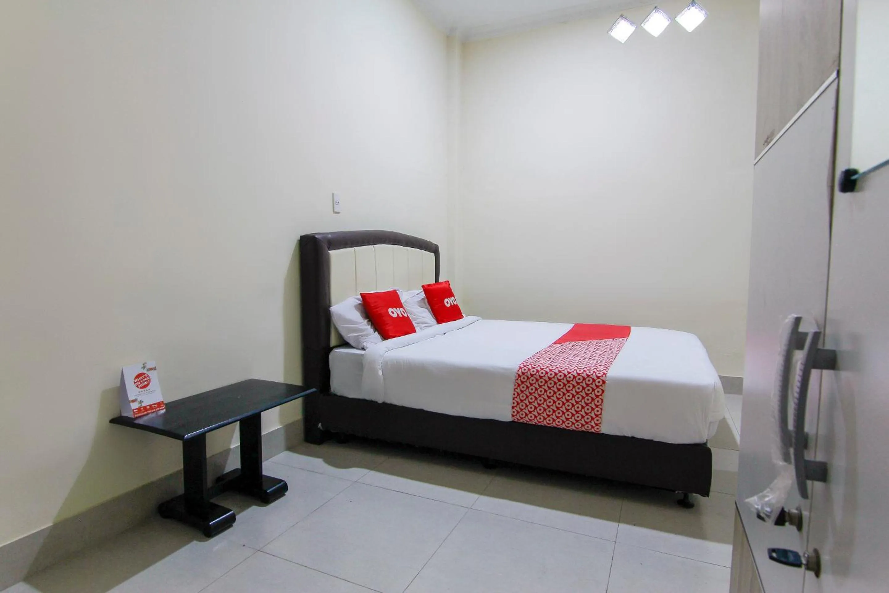 Bedroom in Hotel O Ratu Residence