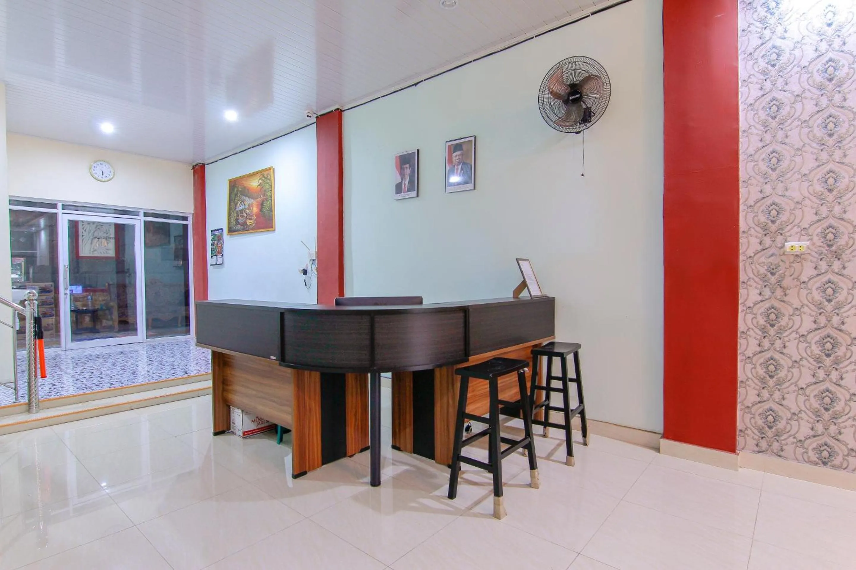 Lobby or reception in Hotel O Ratu Residence