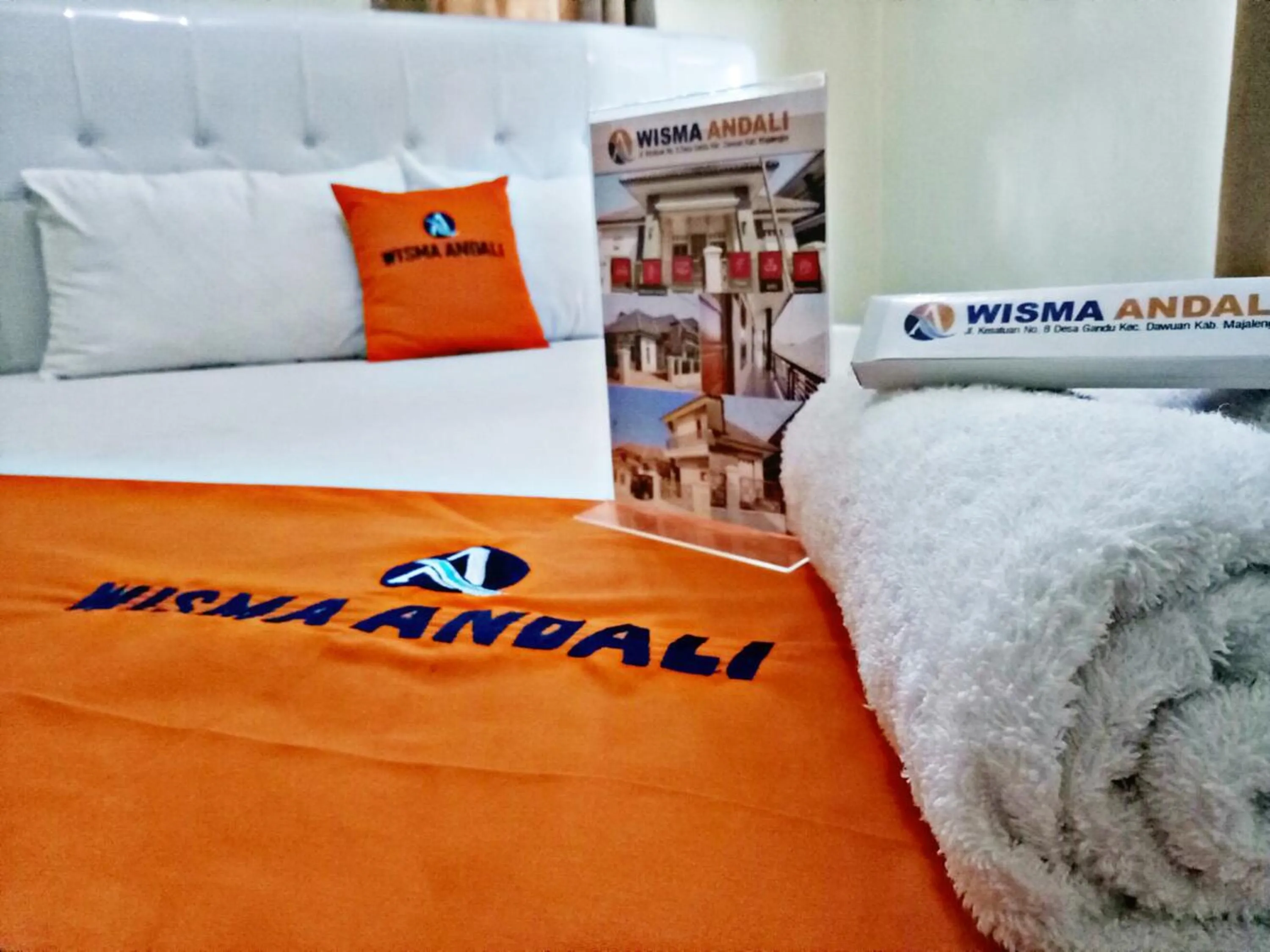 Bed in WISMA ANDALI Syariah near RSUD Cideres