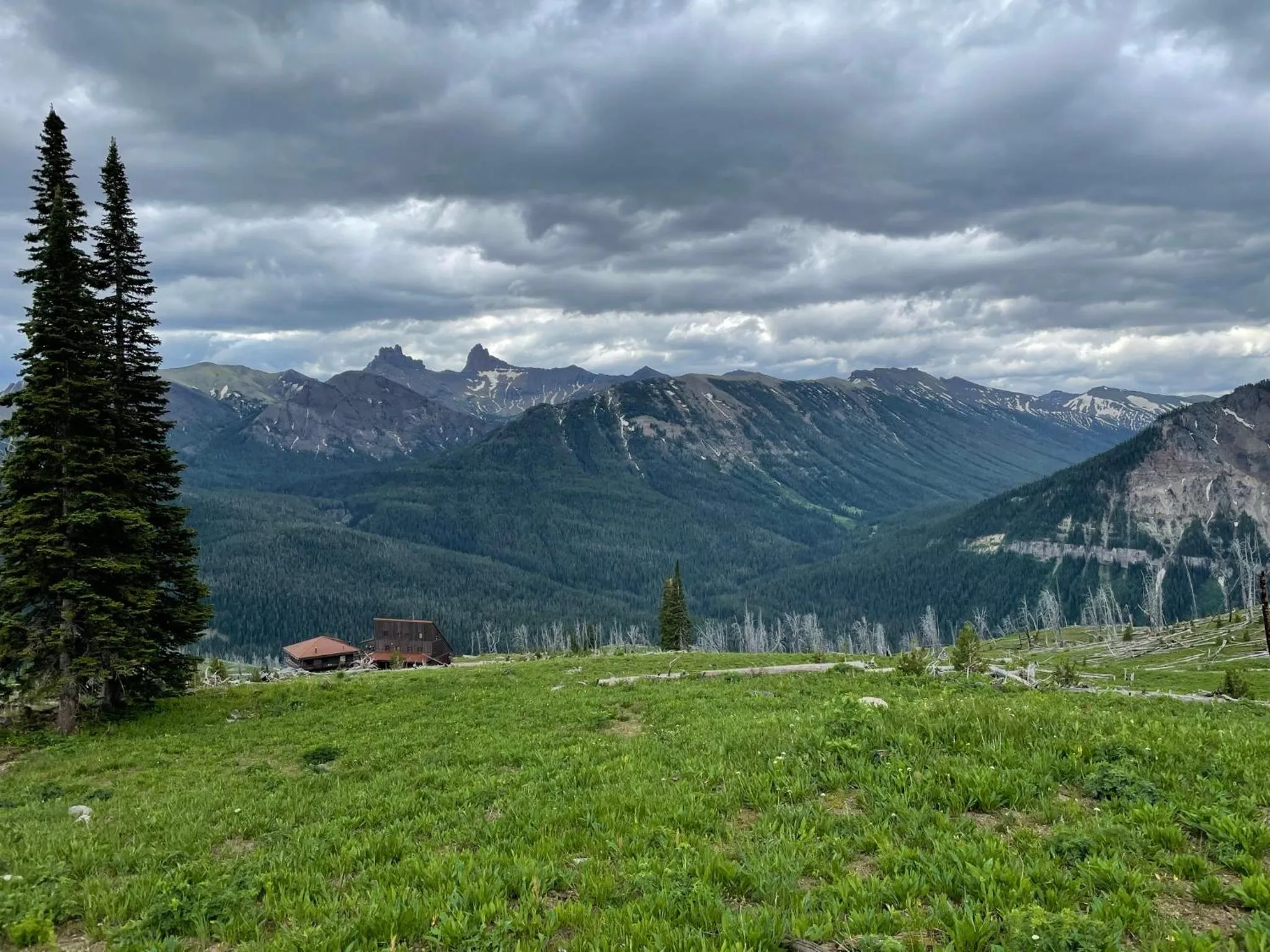 Mountain view in Antlers Lodge