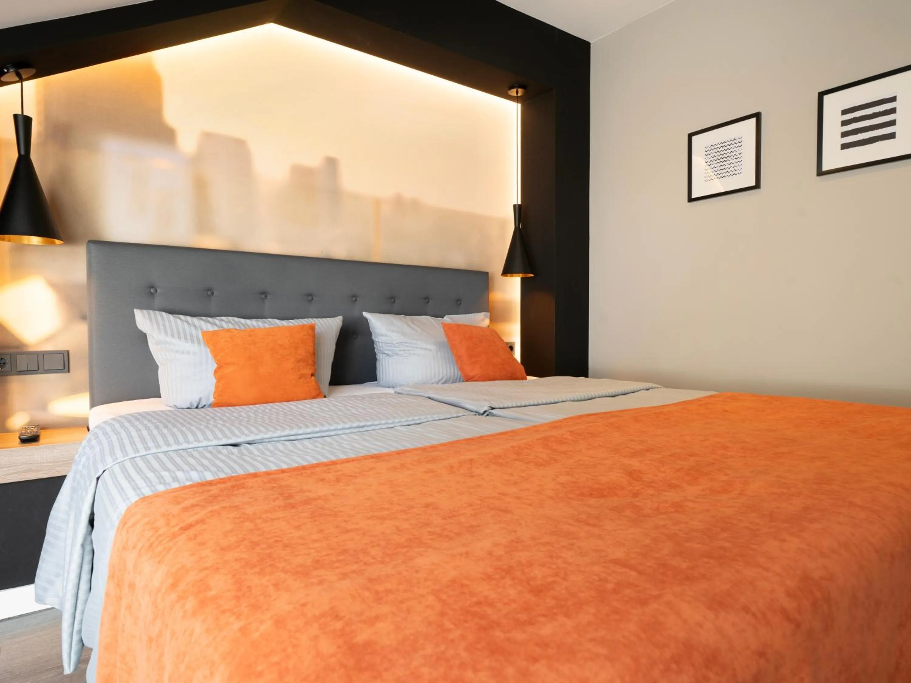 Bed in JustStay Ratingen Hotel & Apartments