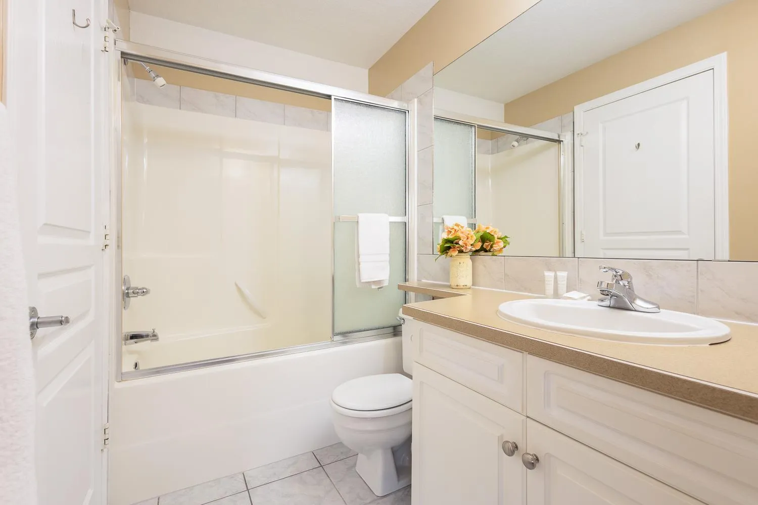 Property building in Paradise Canyon Golf Resort - Luxury Villa 409