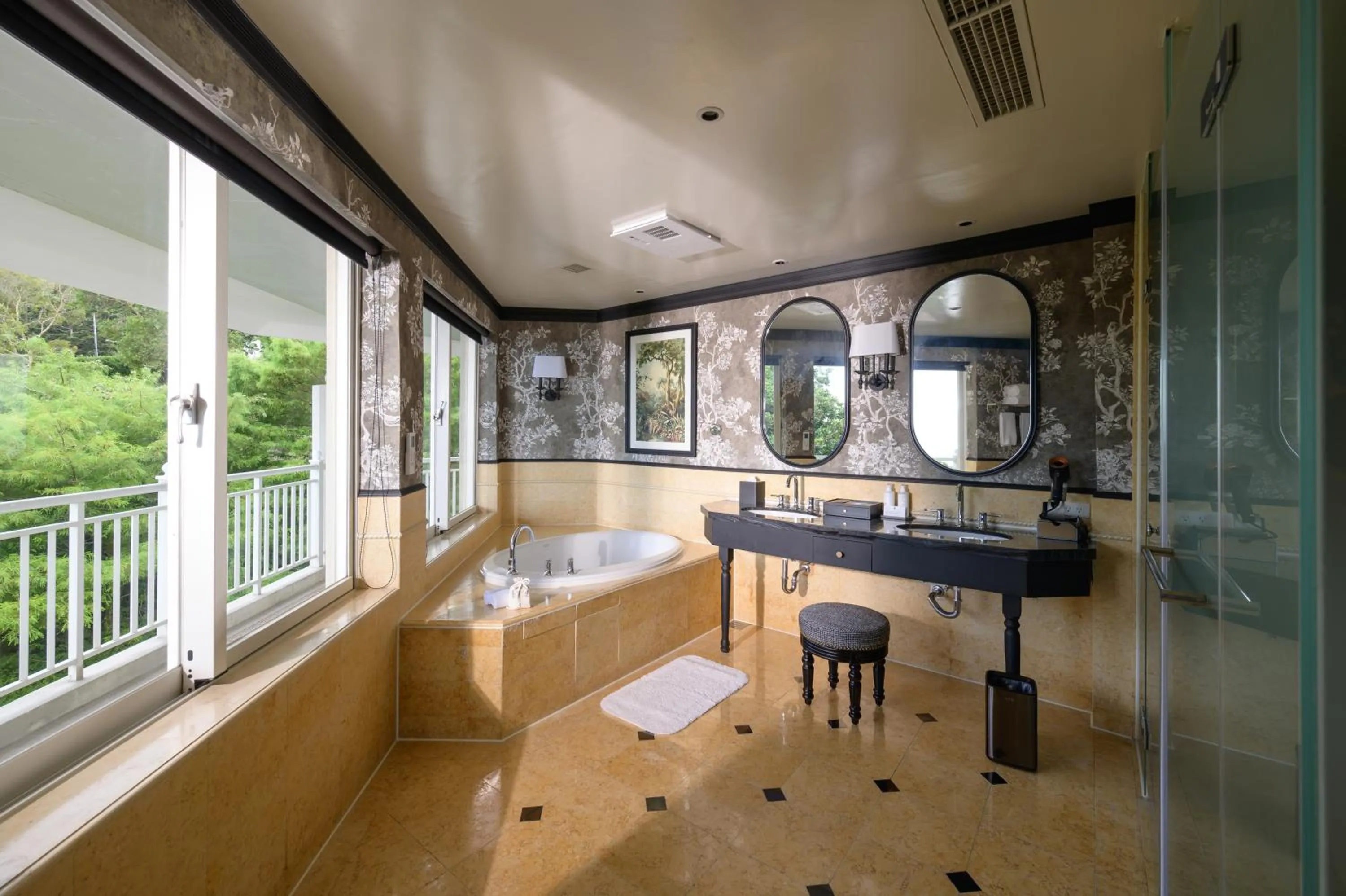 Bathroom in Hualien Farglory Hotel