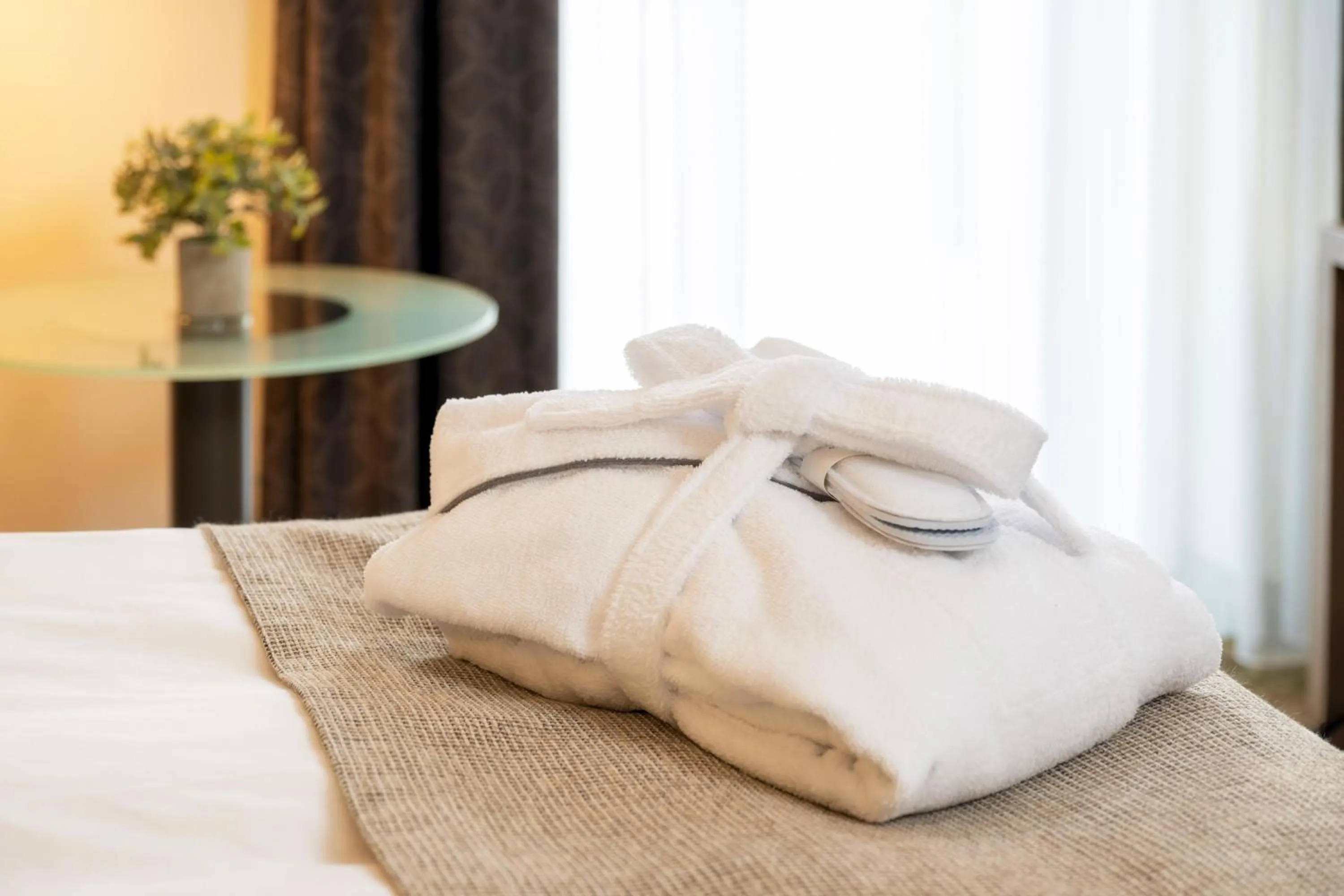 Bedroom, Bed in Best Western Plus Hotel Koeln City