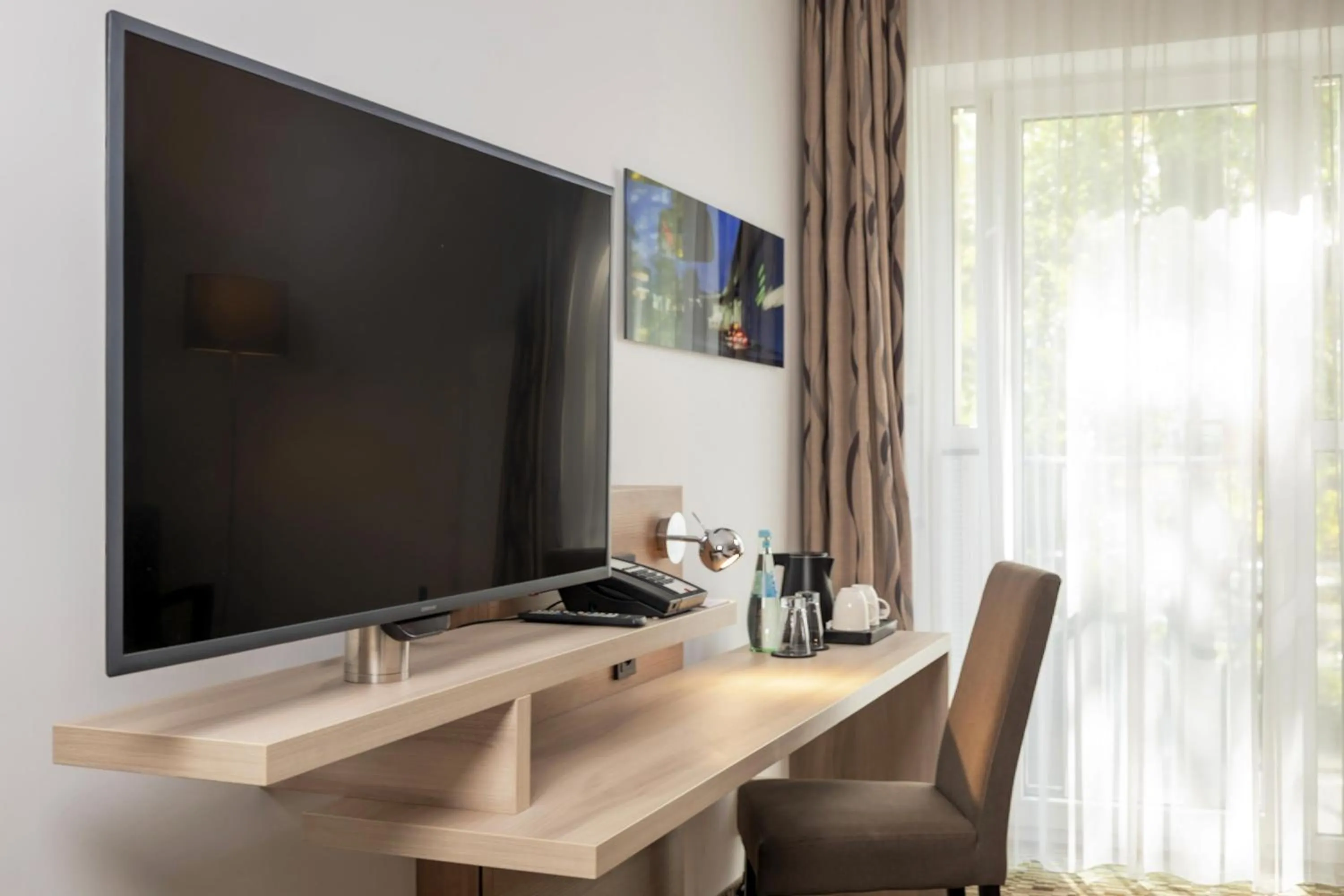 Bedroom in Best Western Plus Hotel Koeln City