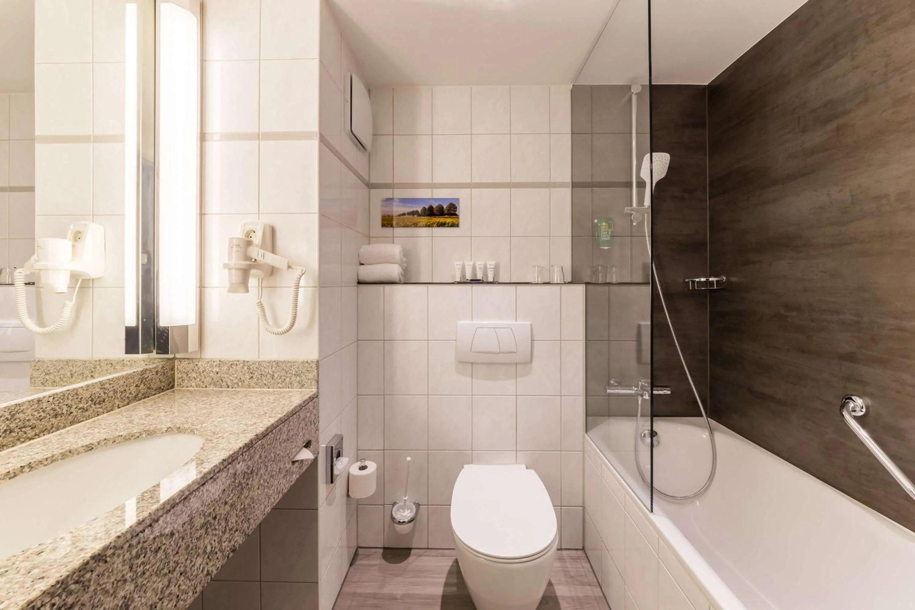 Bathroom in Park Inn by Radisson Köln City West