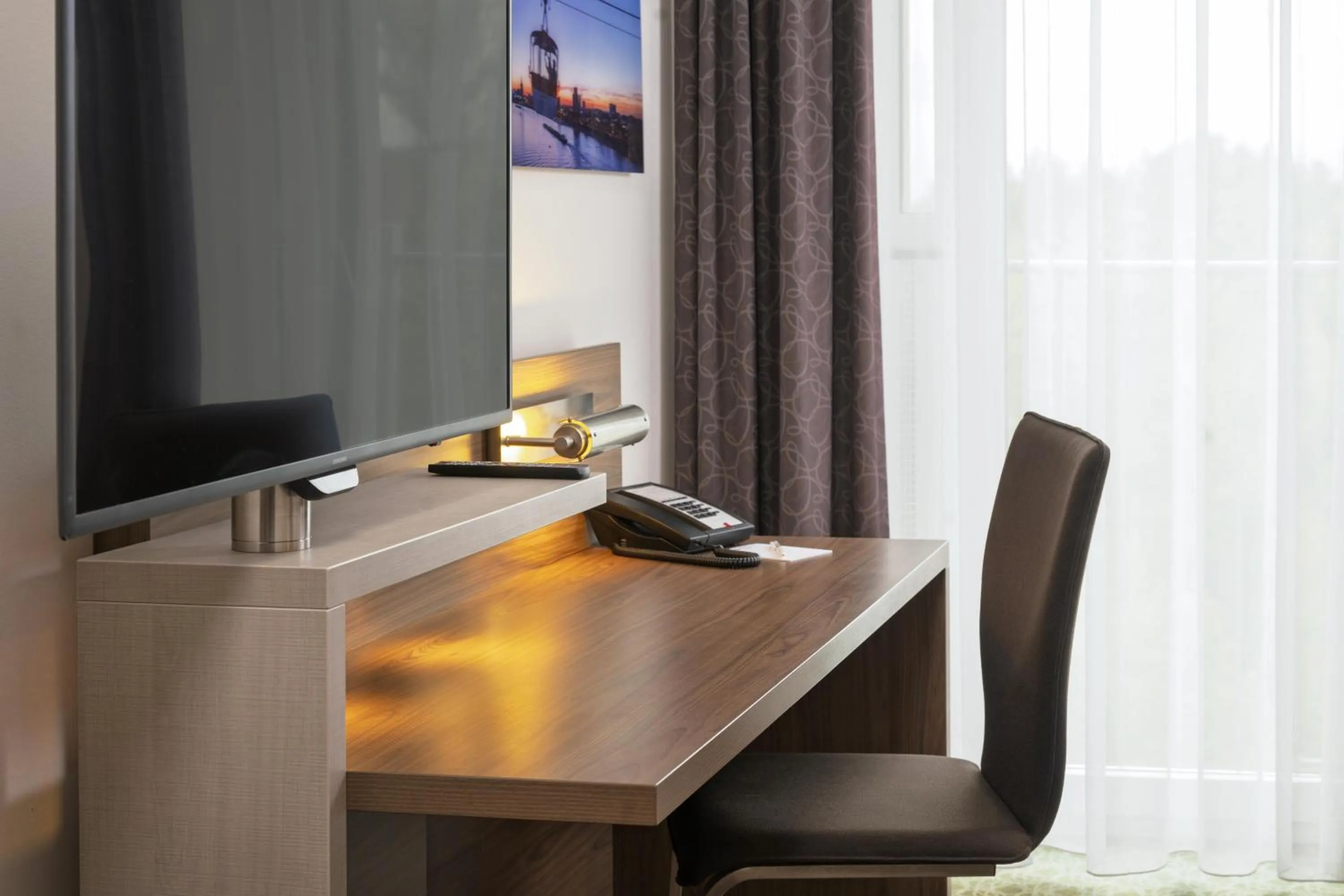 Bedroom in Best Western Plus Hotel Koeln City