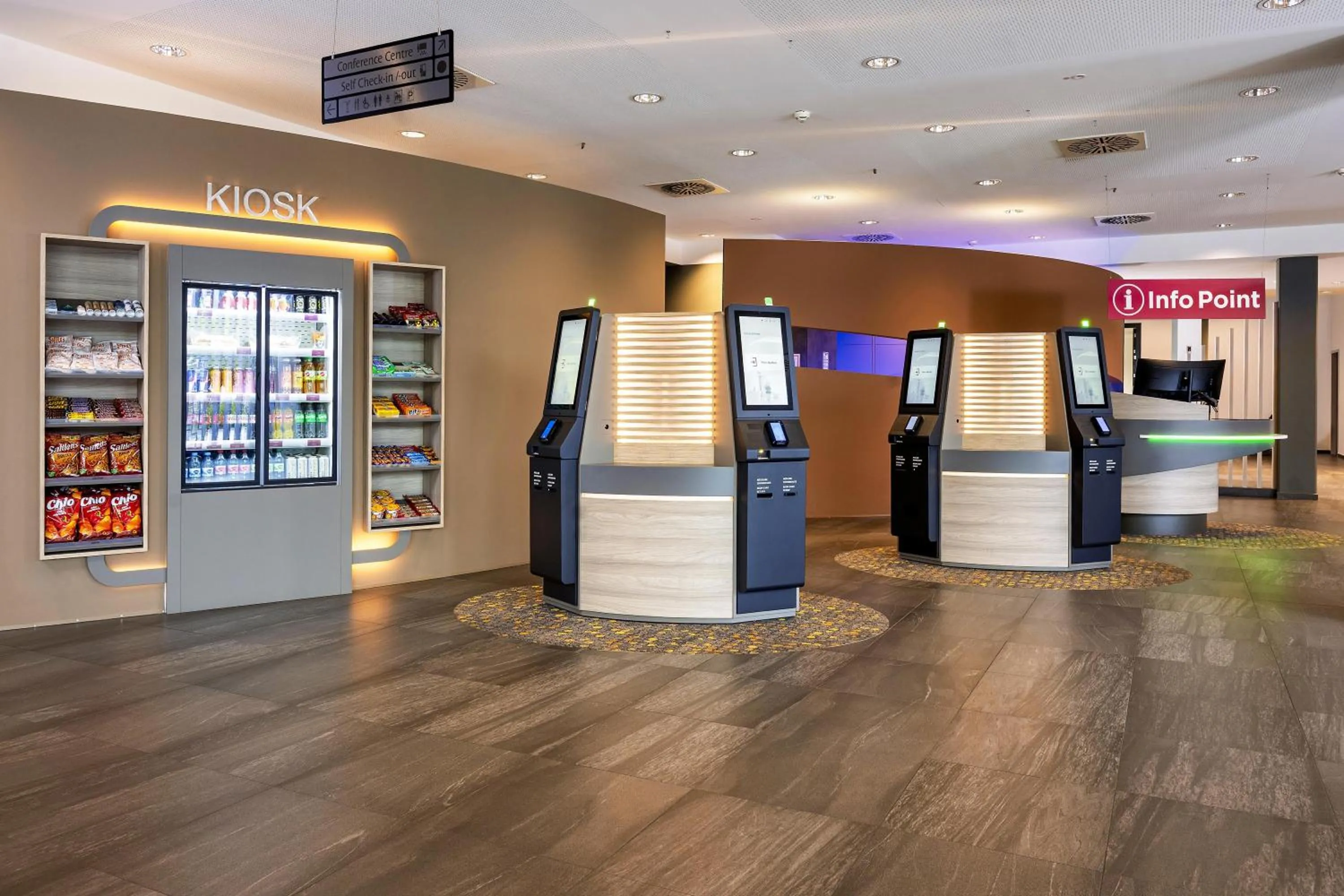 Lobby or reception in Best Western Plus Hotel Koeln City