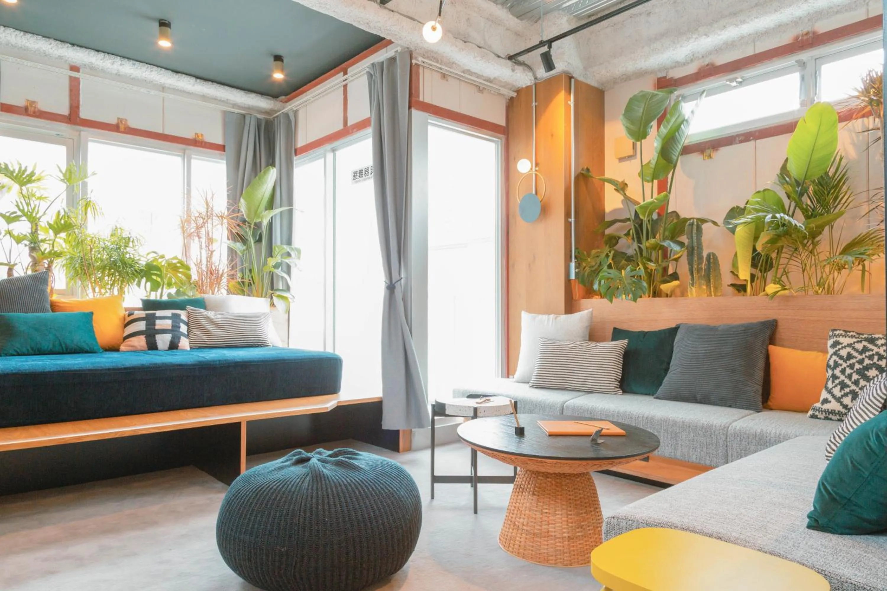 Living room in illi Esu Nakano