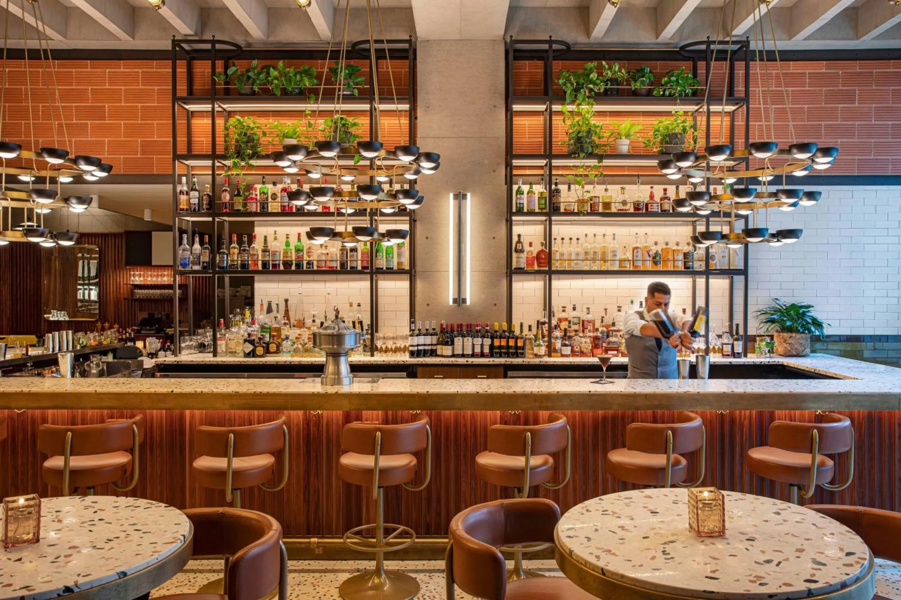 Lounge or bar in Element Philadelphia Downtown