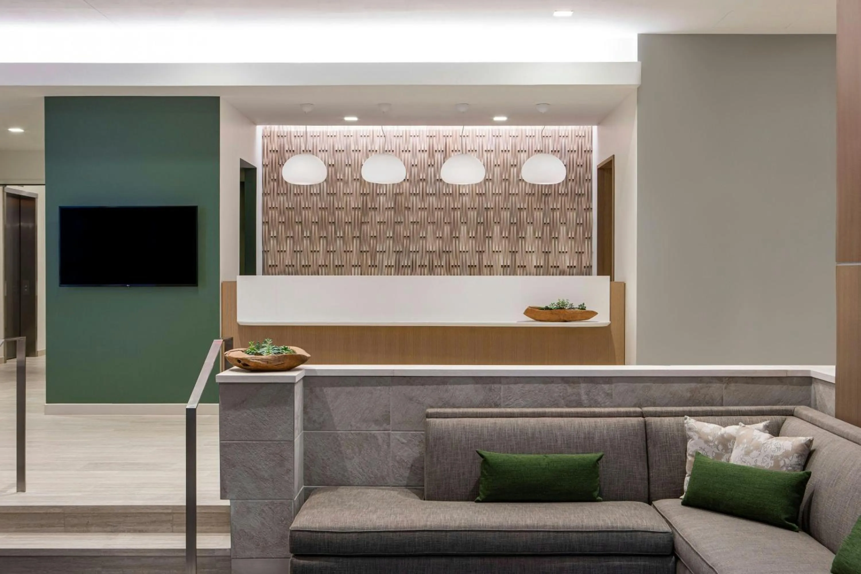 Lobby or reception in Element Philadelphia Downtown