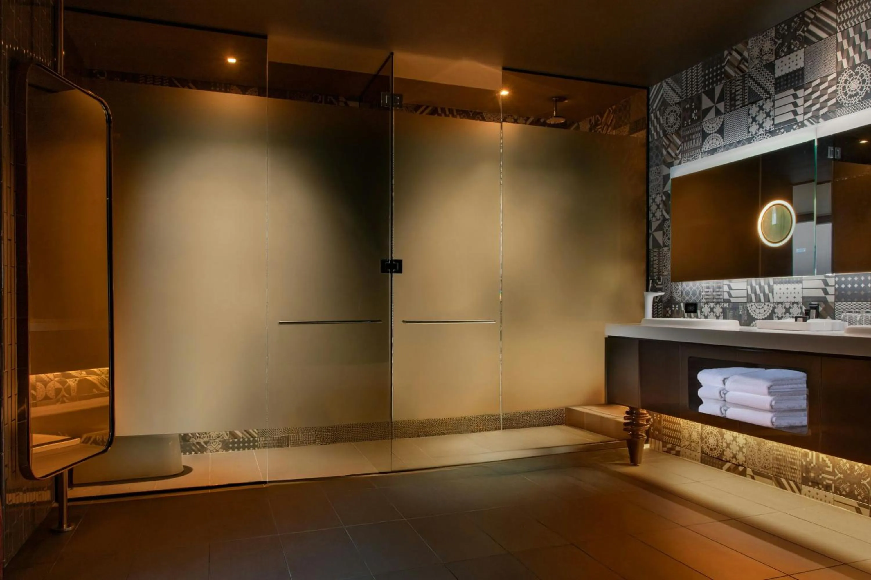 Bedroom in W Philadelphia