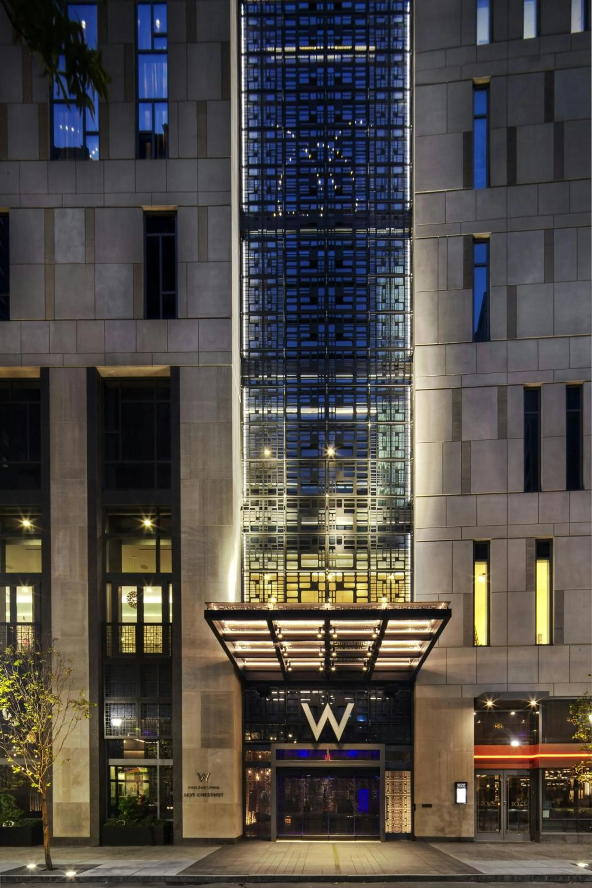 Property building in W Philadelphia