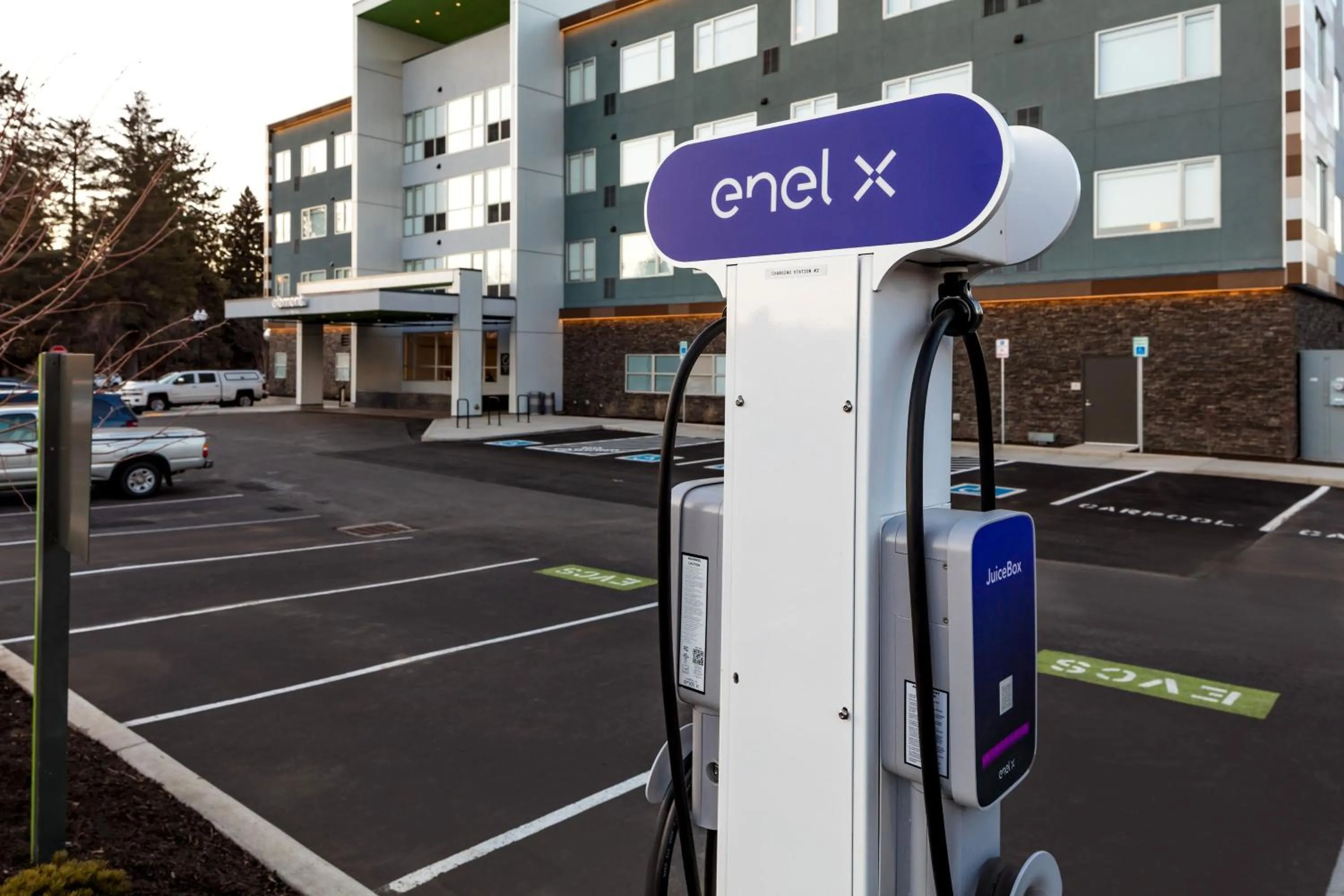 Other in Element Bend