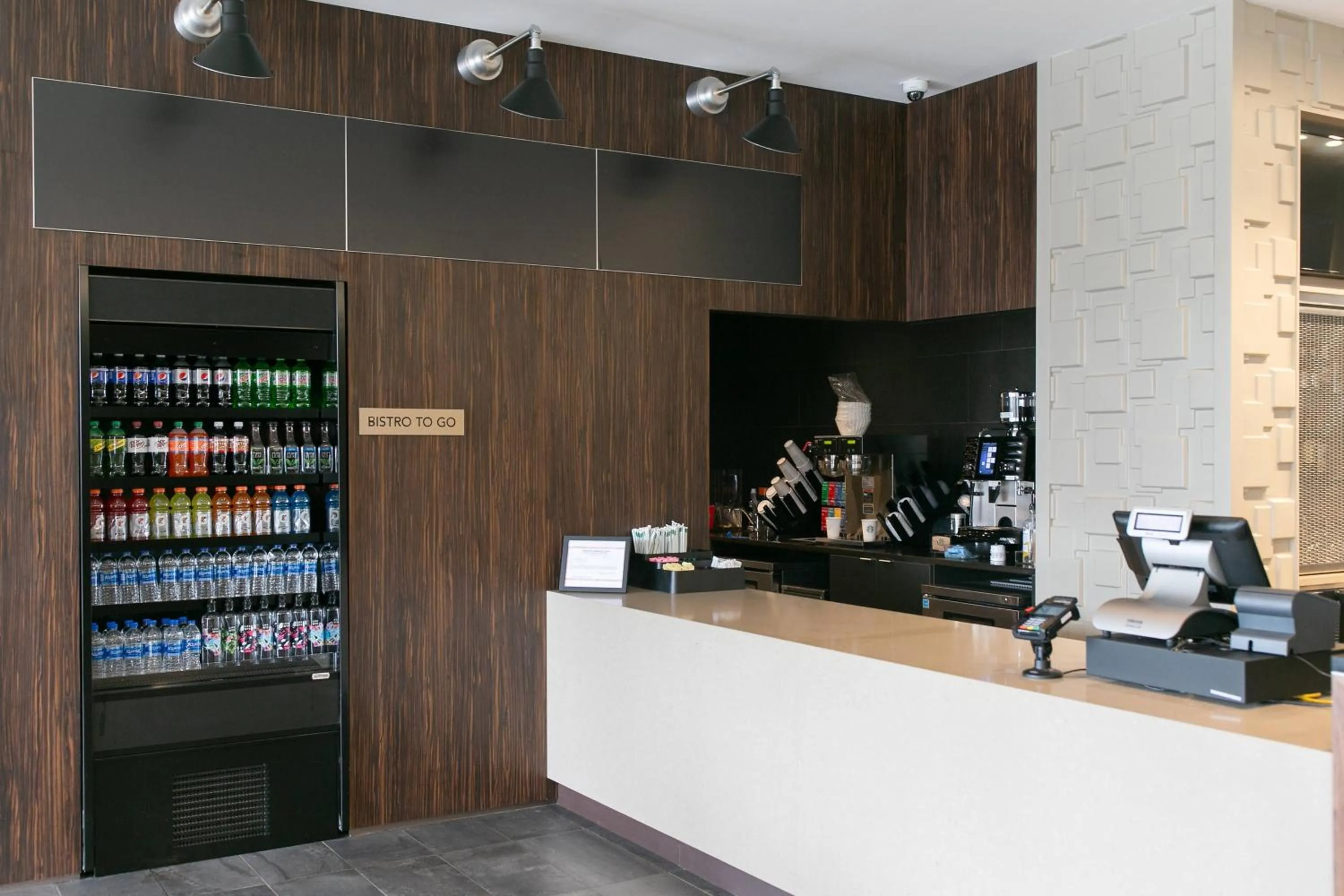 Restaurant/places to eat in Courtyard Elkhart