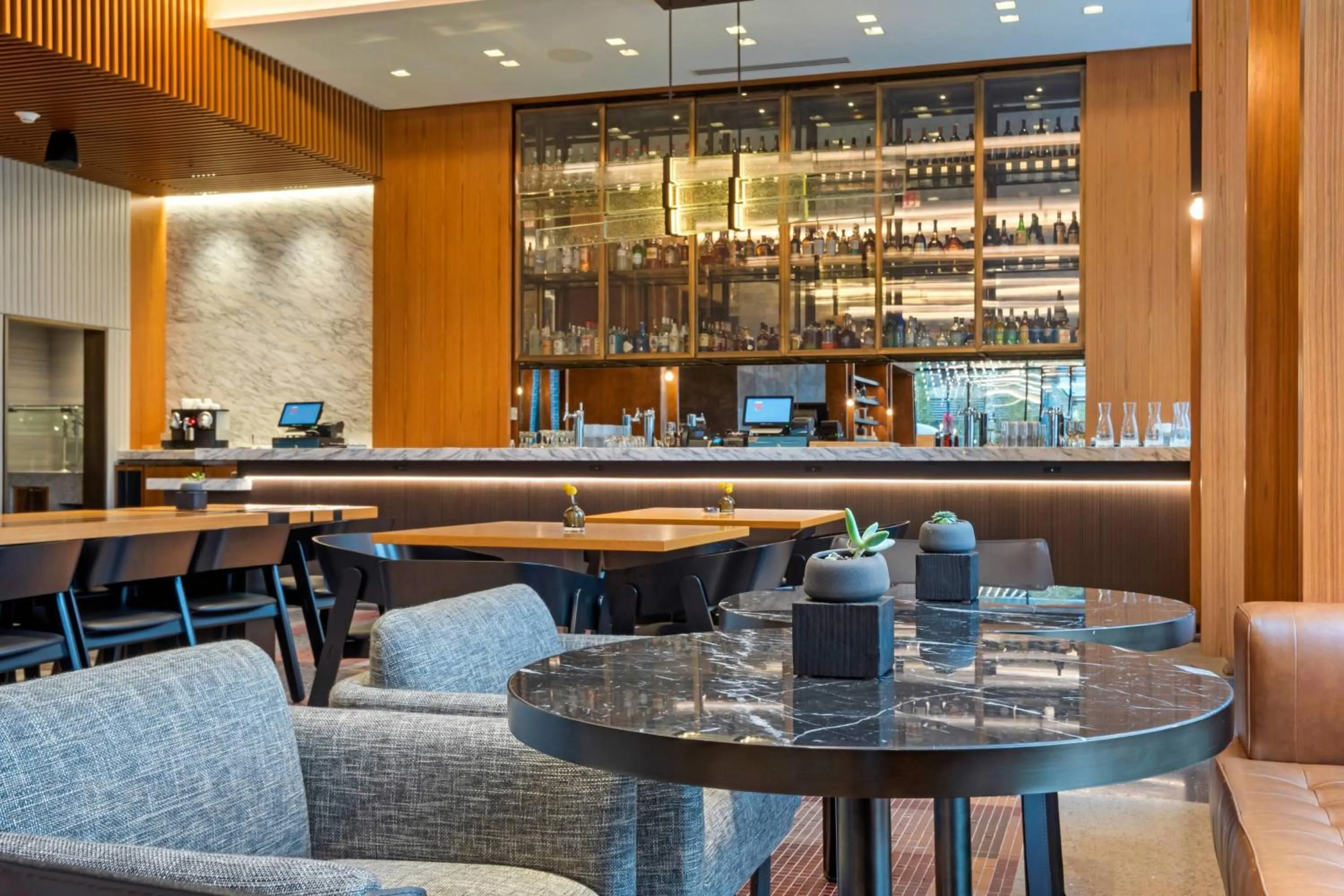 Lounge or bar in AC Hotel by Marriott Washington DC Convention Center