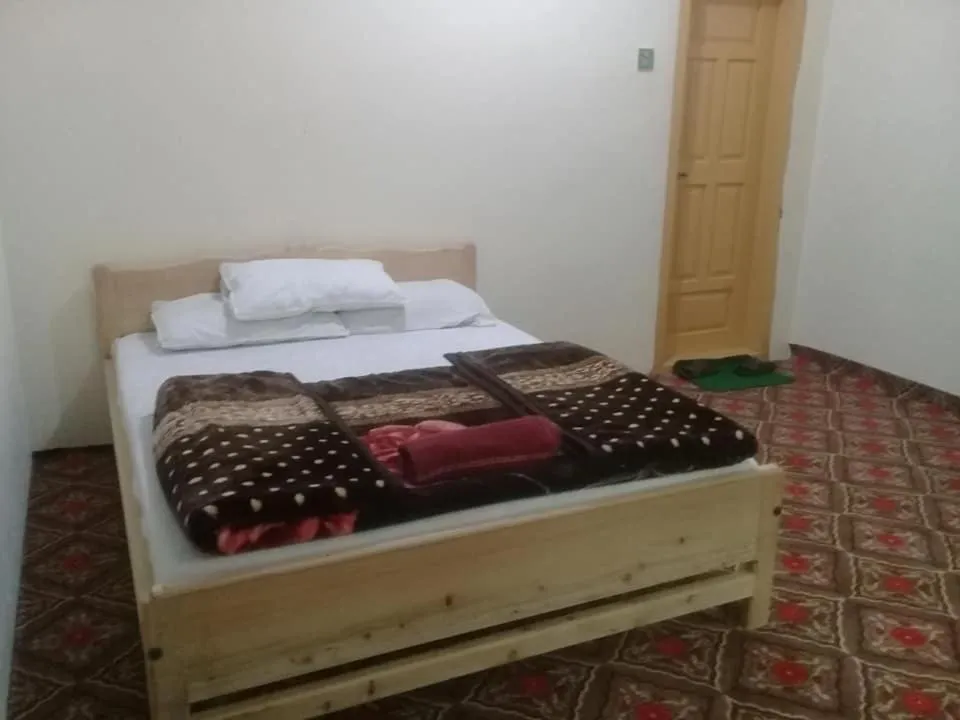 Bed in Benazir Hotel Kalash