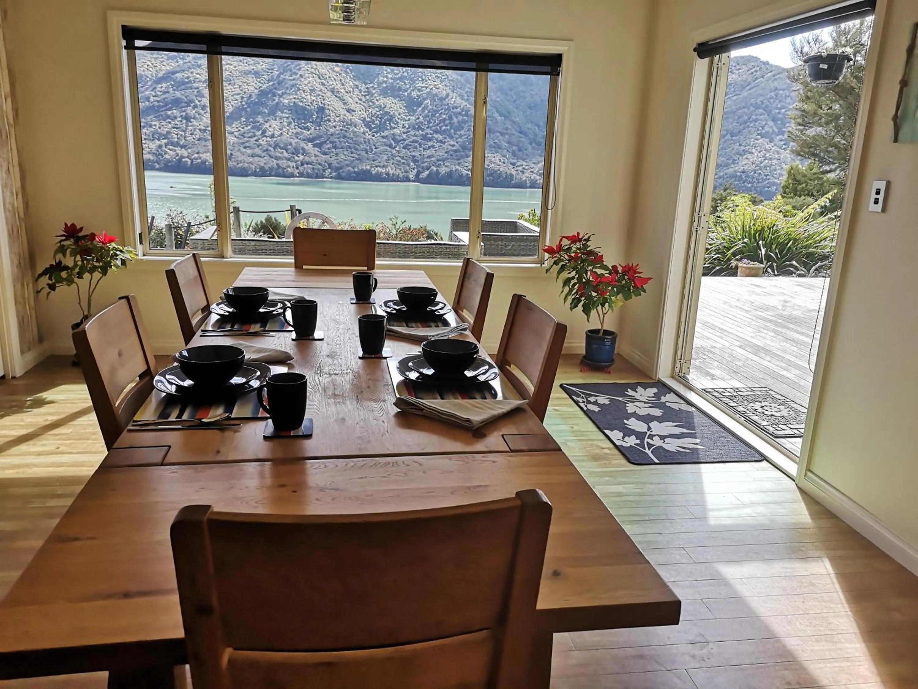 Breakfast in Moana Haven B&B