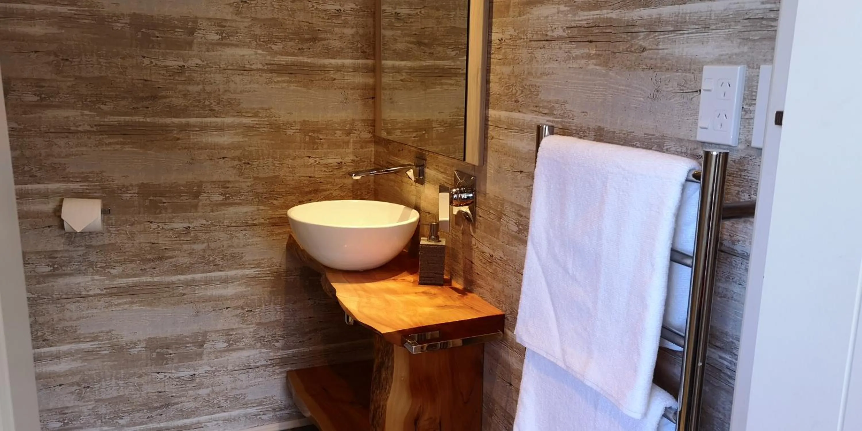 Bathroom in Moana Haven B&B