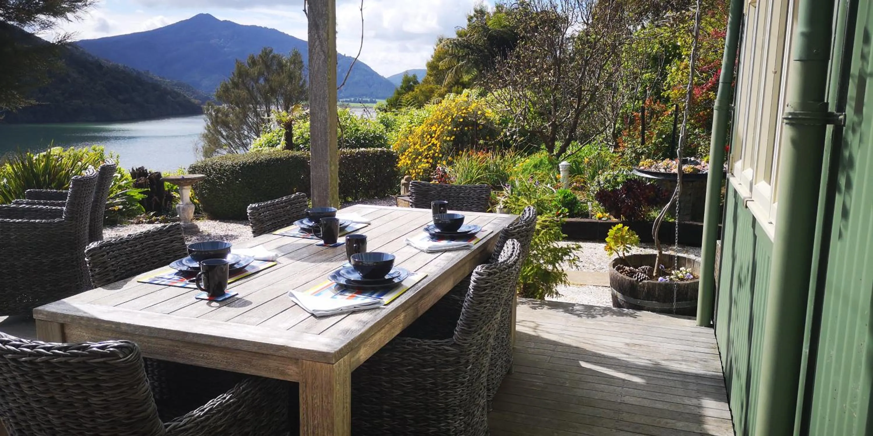 Breakfast in Moana Haven B&B