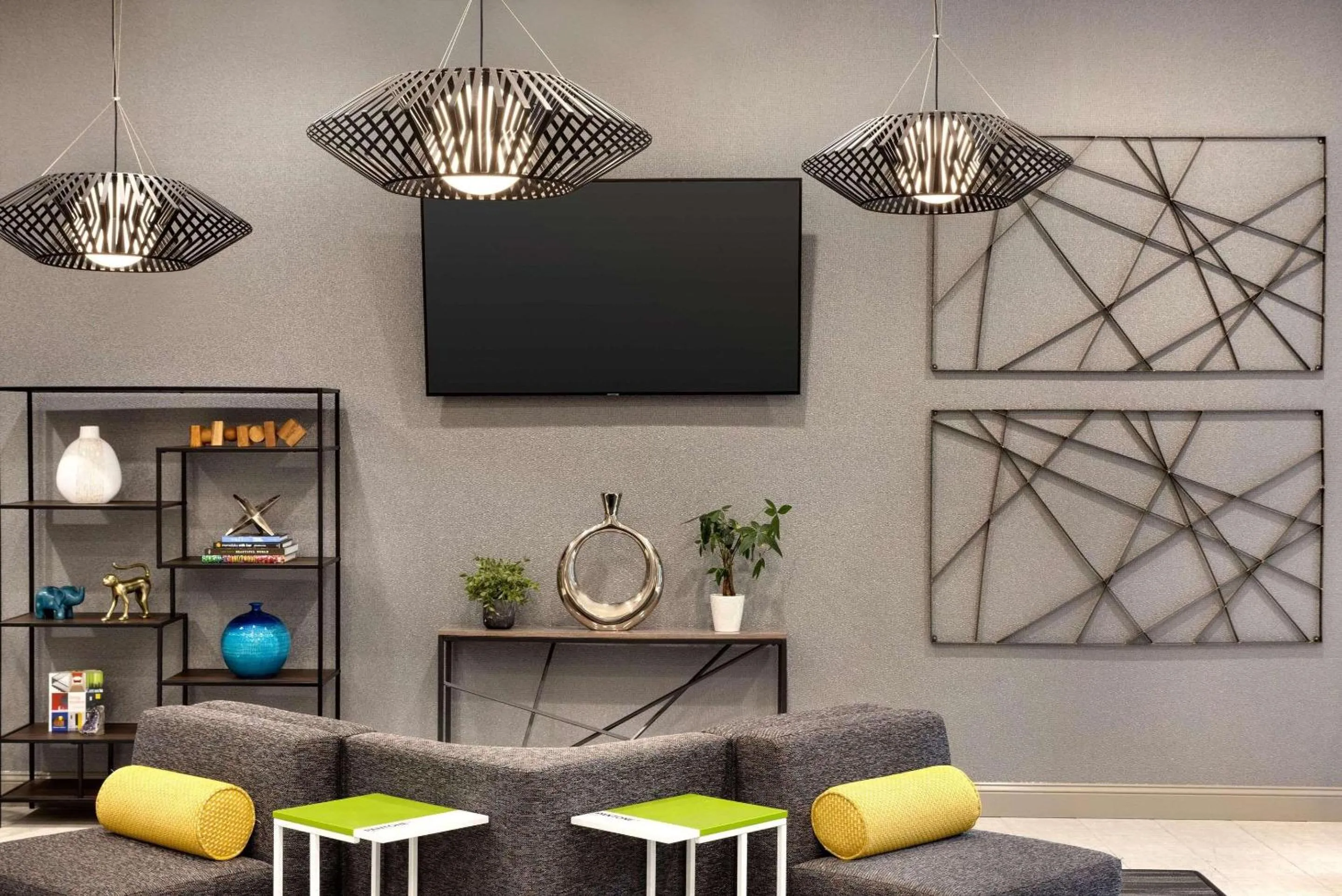 Lobby or reception in Park Inn by Radisson Florence, SC