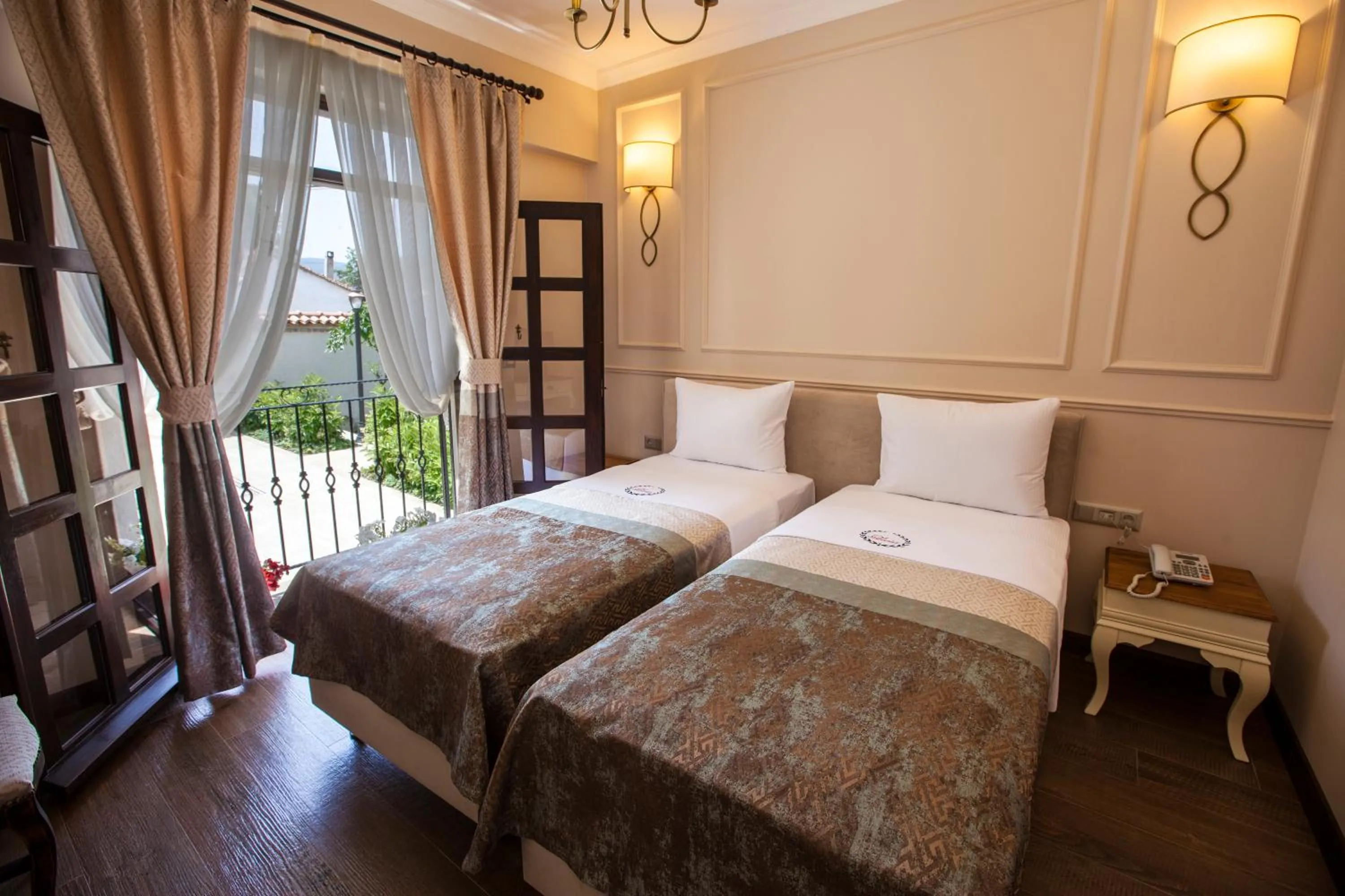 Bedroom, Bed in Livia Garden Hotel