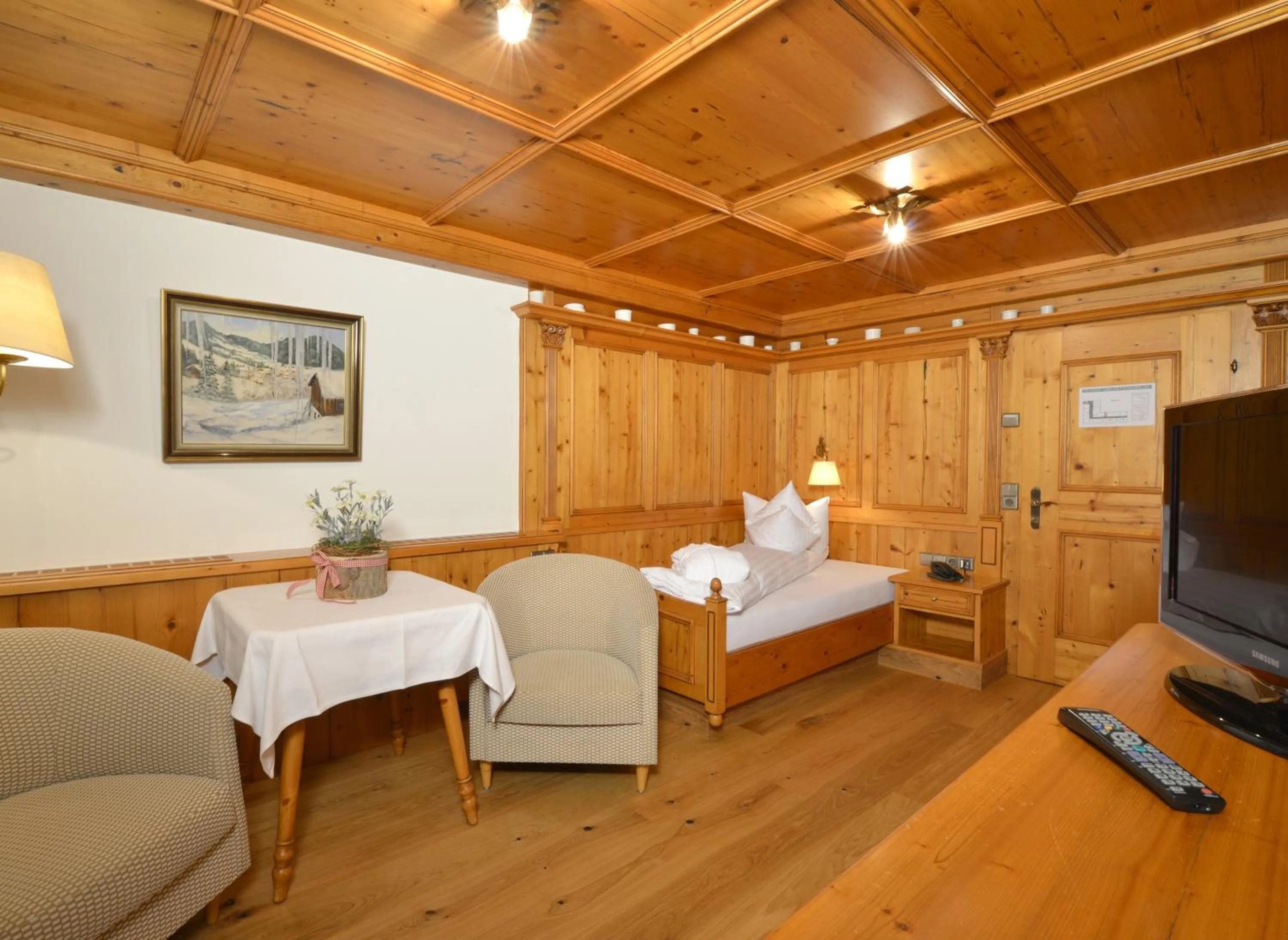 Photo of the whole room, Bed in Hotel Unterwirt