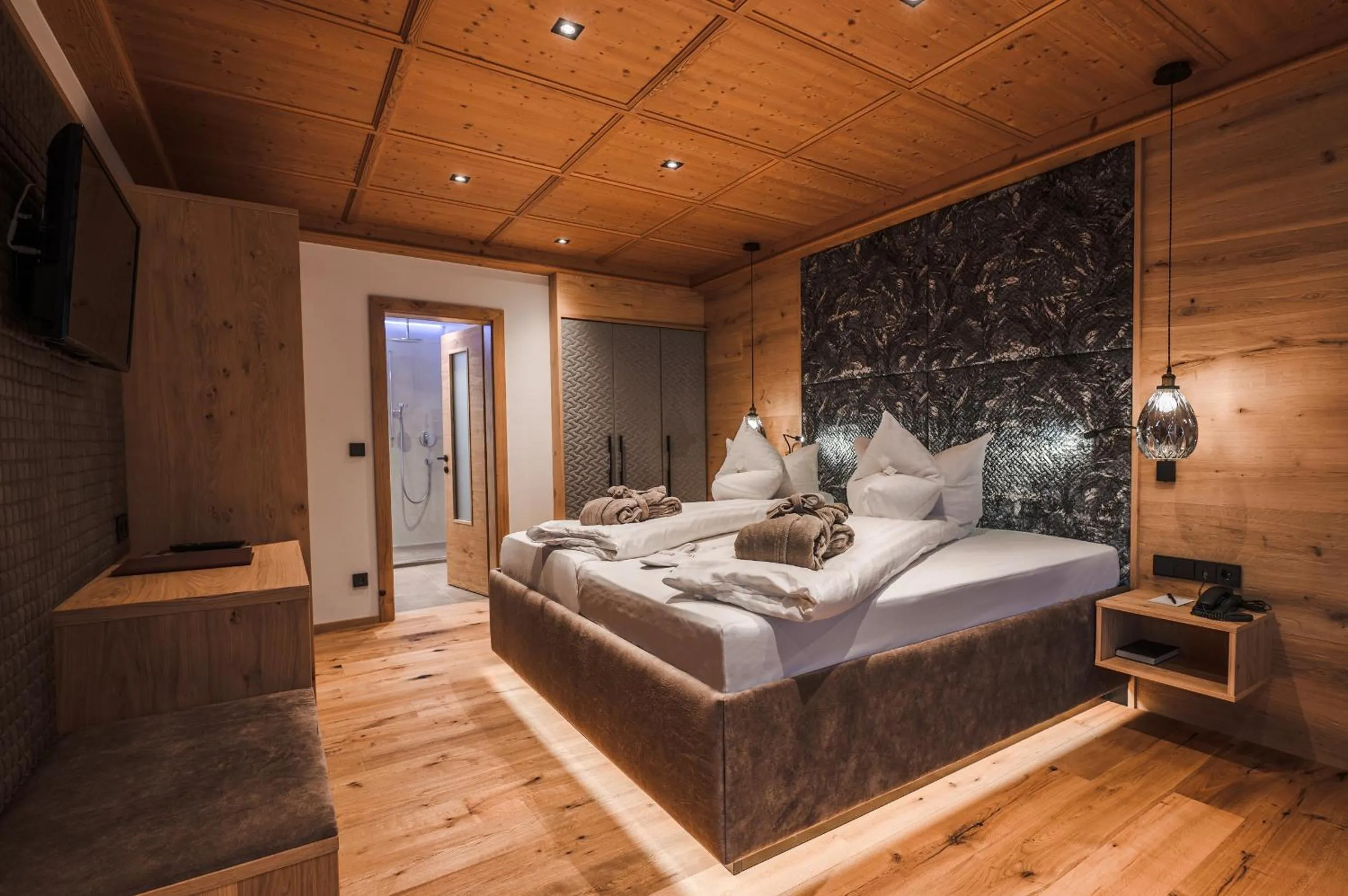 Photo of the whole room, Bed in Hotel Unterwirt