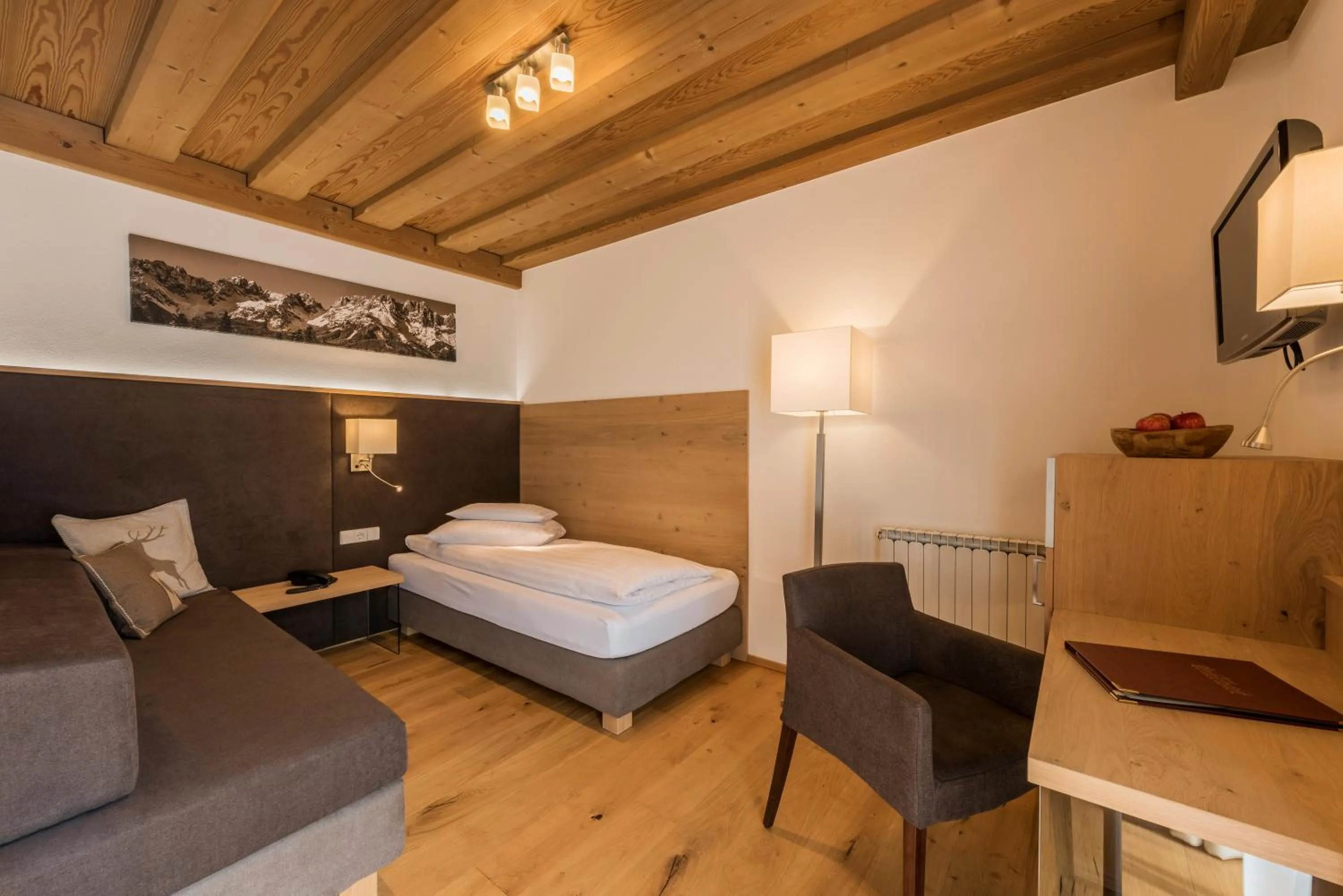 Photo of the whole room, Bed in Hotel Unterwirt