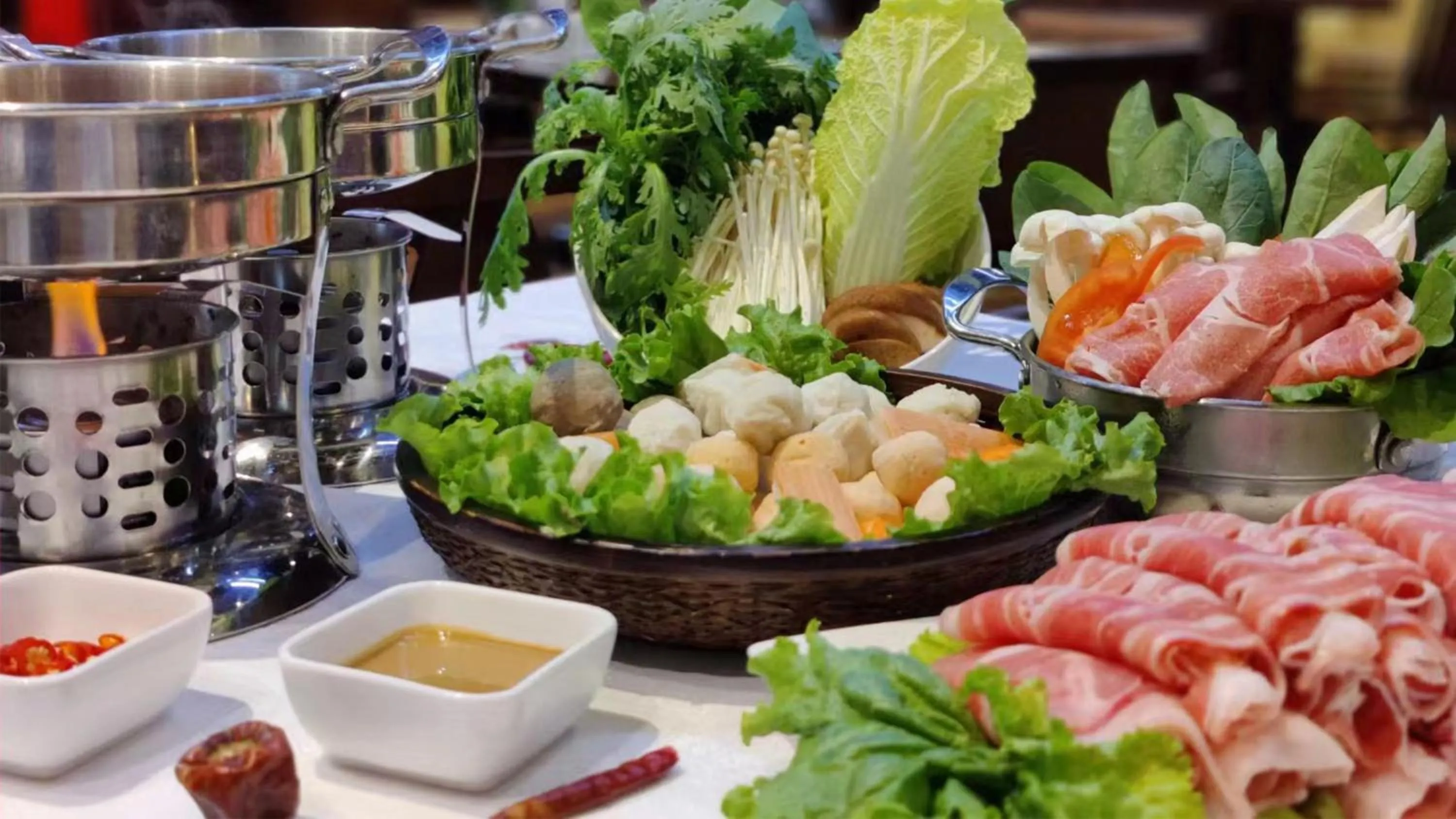 Restaurant/places to eat in Holiday Inn Dalian Hot Spring by IHG