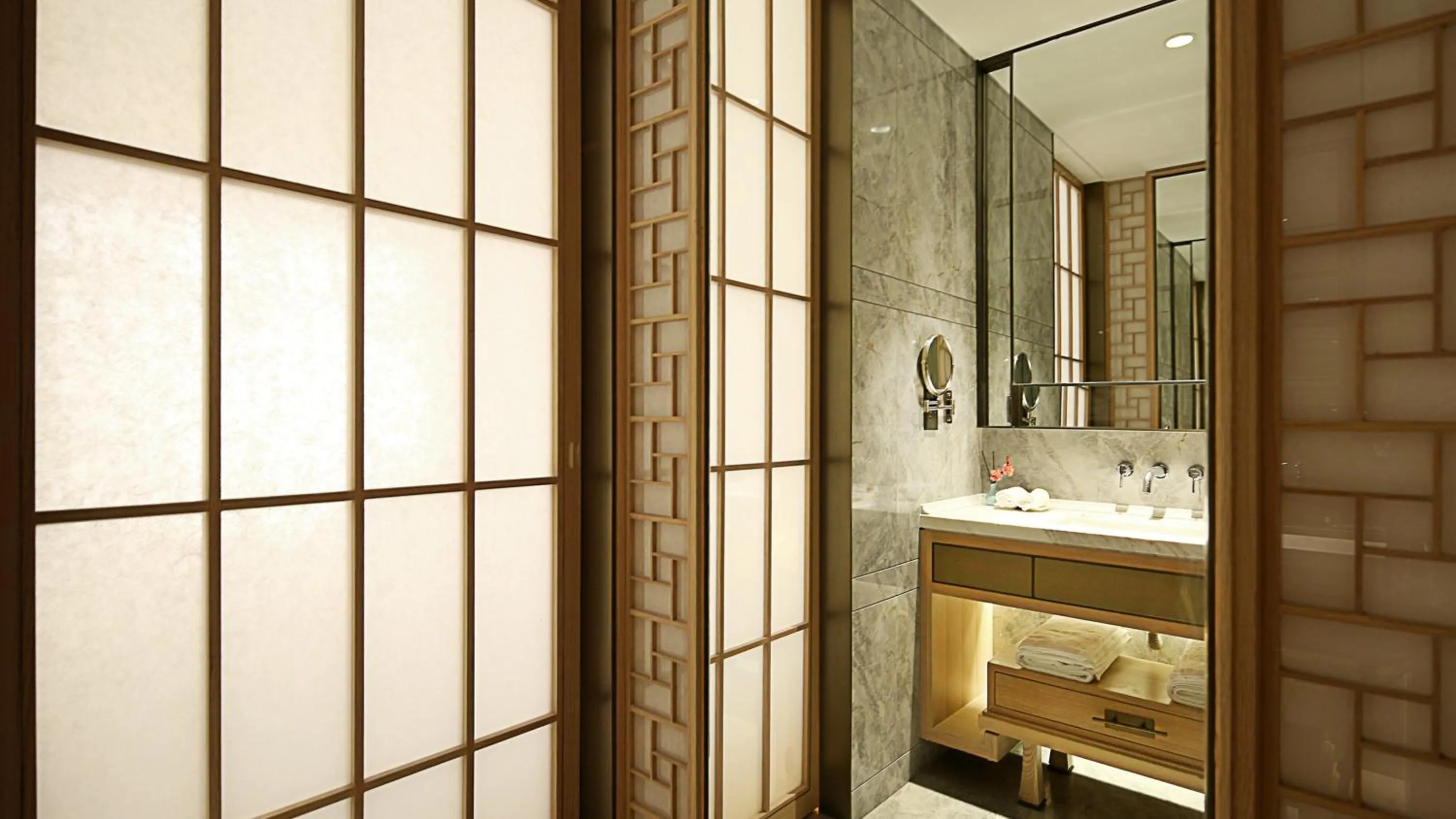 Photo of the whole room in Holiday Inn Dalian Hot Spring by IHG