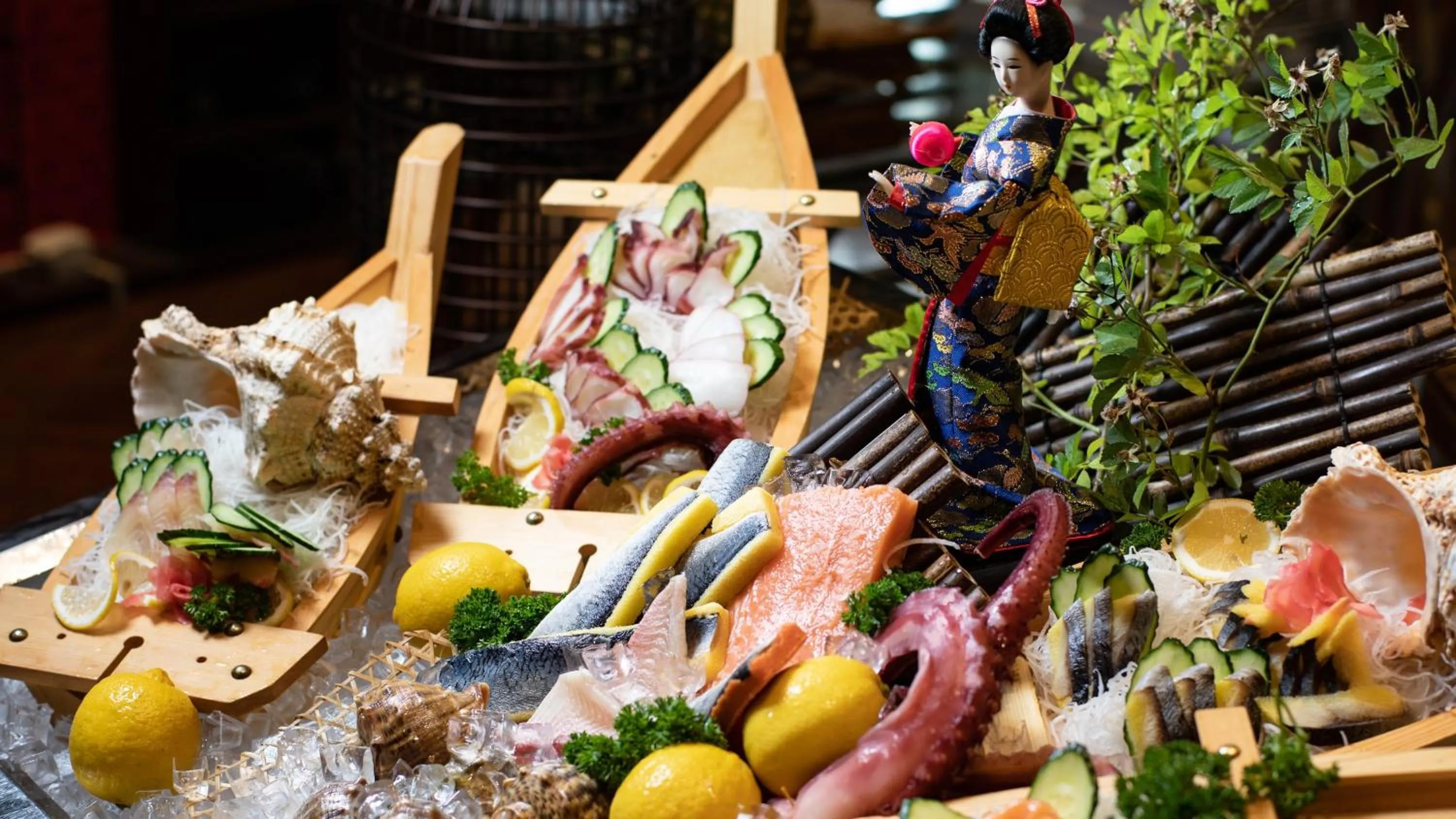 Restaurant/places to eat in Holiday Inn Dalian Hot Spring by IHG