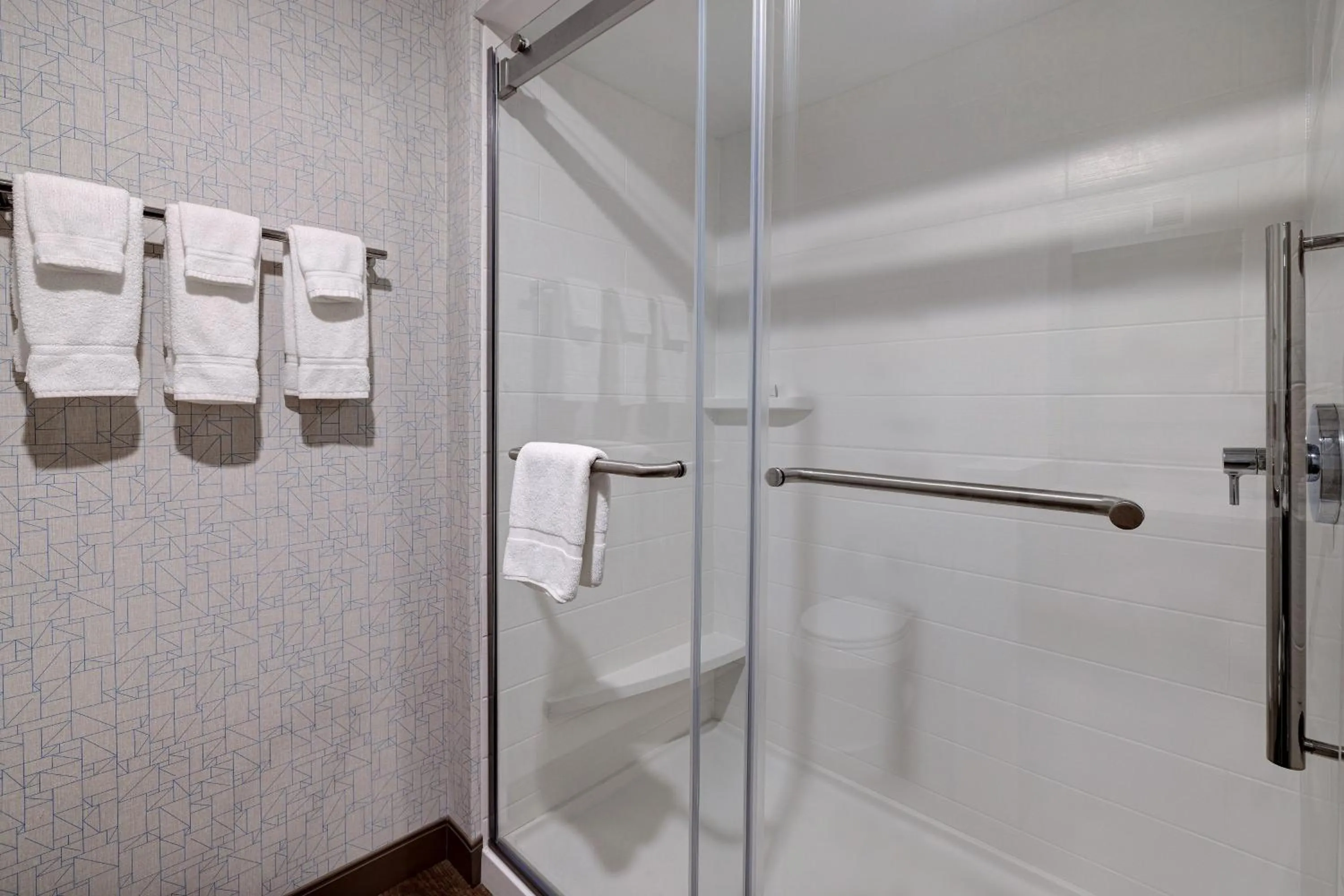 Bathroom in Holiday Inn Express & Suites - Grand Rapids South - Wyoming, an IHG Hotel