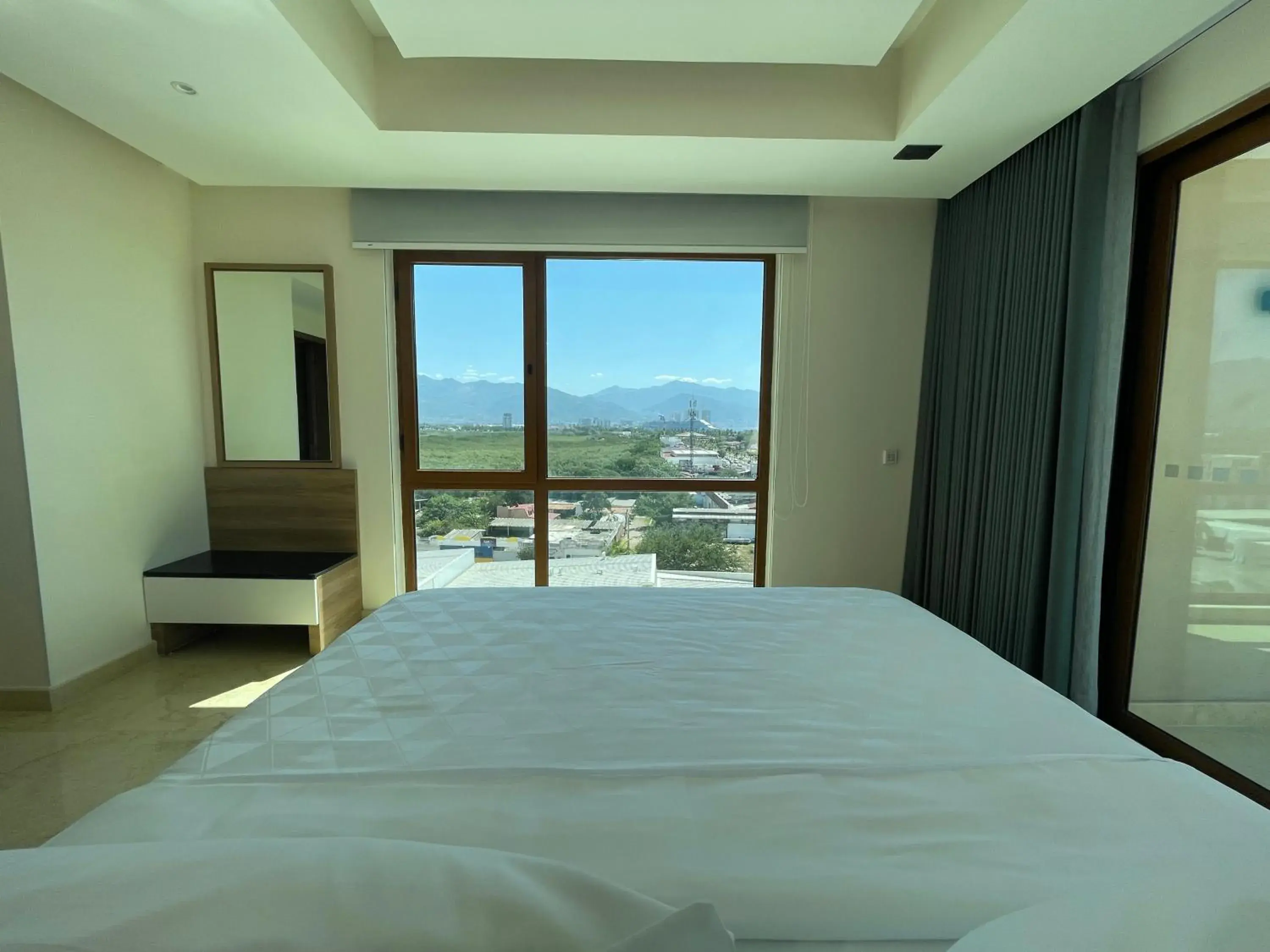 King Suite with Mountain View in Holiday Inn & Suites - Puerto Vallarta Marina & Golf by IHG King Suite with Mountain View in Holiday Inn & Suites - Puerto Vallarta Marina & Golf by IHG