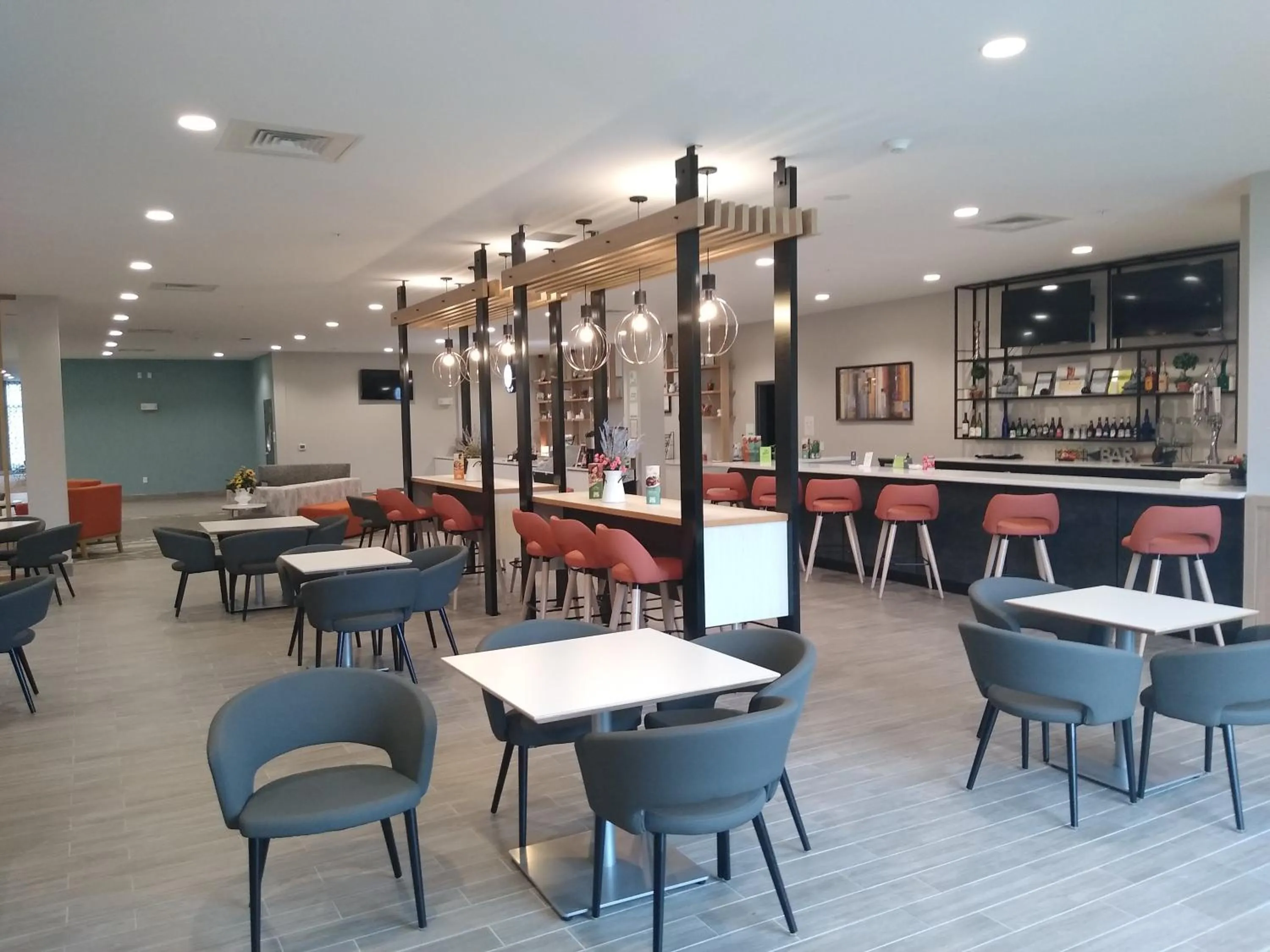 Restaurant/places to eat in Holiday Inn - Kansas City - Northeast by IHG